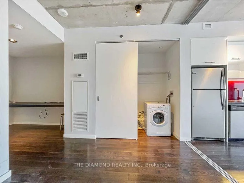 Photo 7 of Unit 623, 32 Trolley Crescent, Toronto, Waterfront Communities — HOMEH
