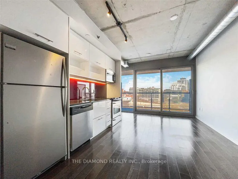 Photo 8 of Unit 623, 32 Trolley Crescent, Toronto, Waterfront Communities — HOMEH