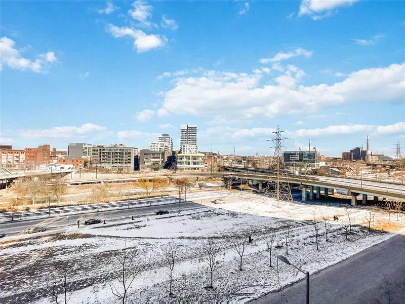 Photo 23 of Unit 623, 32 Trolley Crescent, Toronto, Waterfront Communities — HOMEH