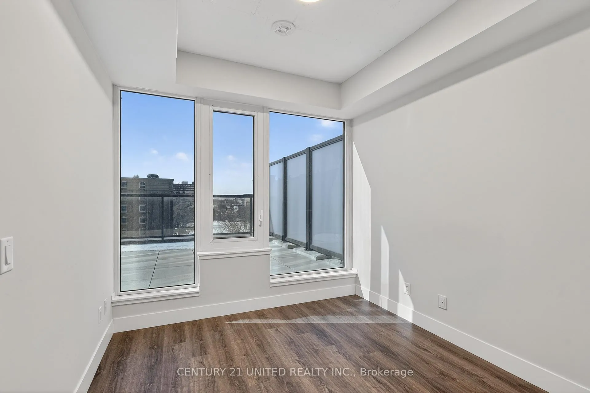 Photo 7 of Unit 313, 80 Bond Street E, Oshawa, O'Neill — HOMEH
