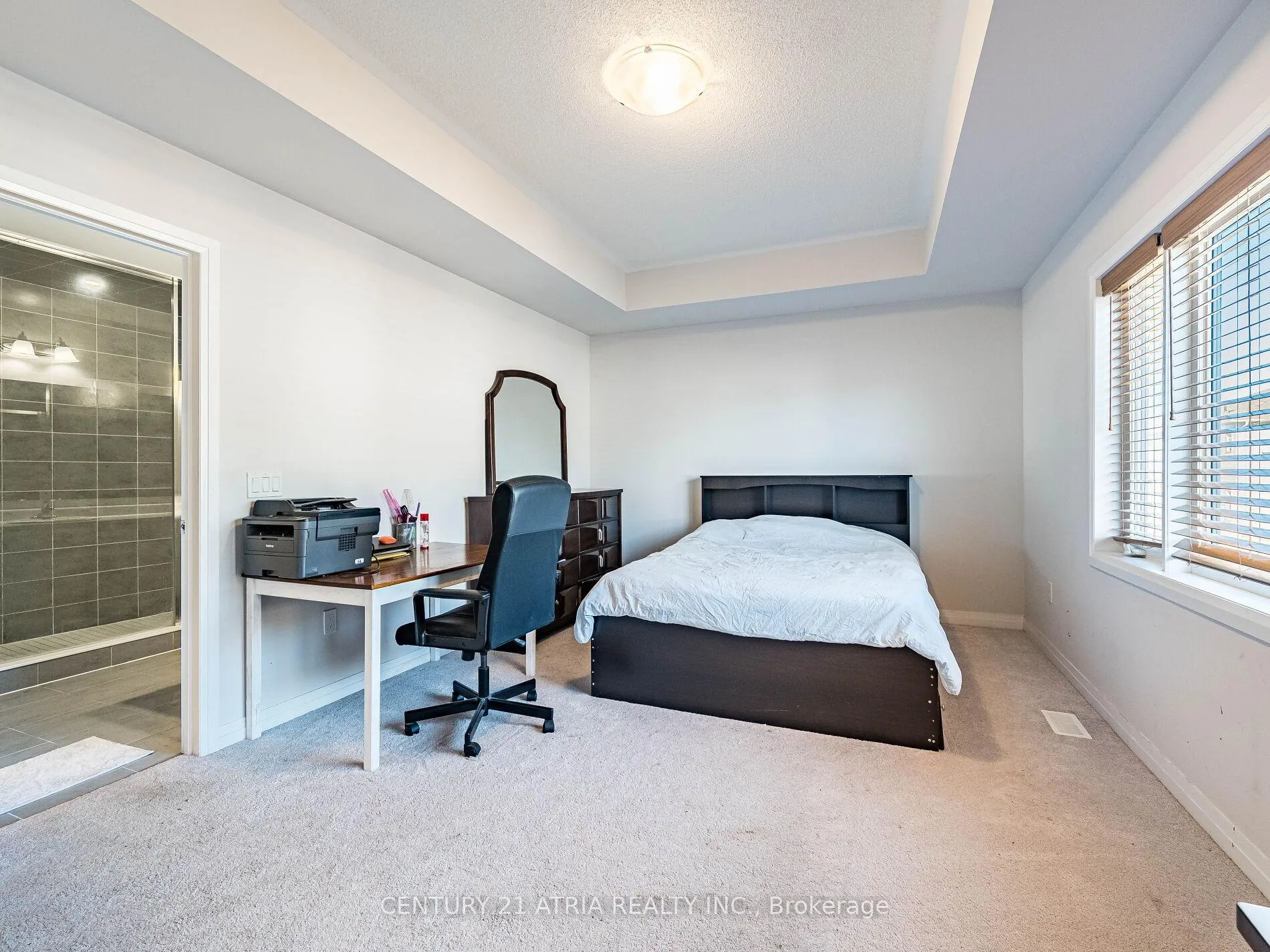 Photo 20 of 60 Yale Drive, Hamilton, Mount Hope — HOMEH