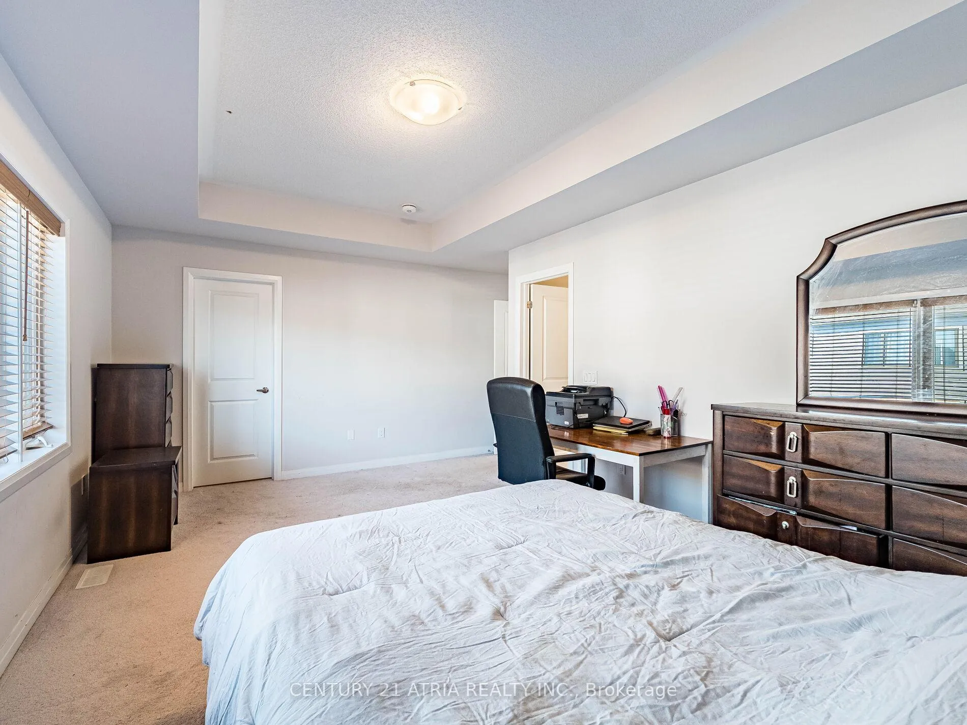 Photo 21 of 60 Yale Drive, Hamilton, Mount Hope — HOMEH