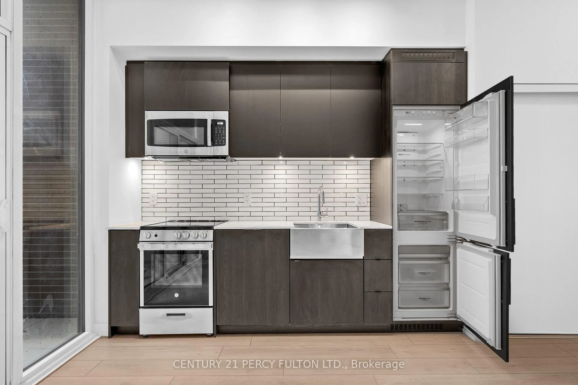 Photo 9 of Unit 201, 270 Dufferin Street, Toronto, South Parkdale — HOMEH