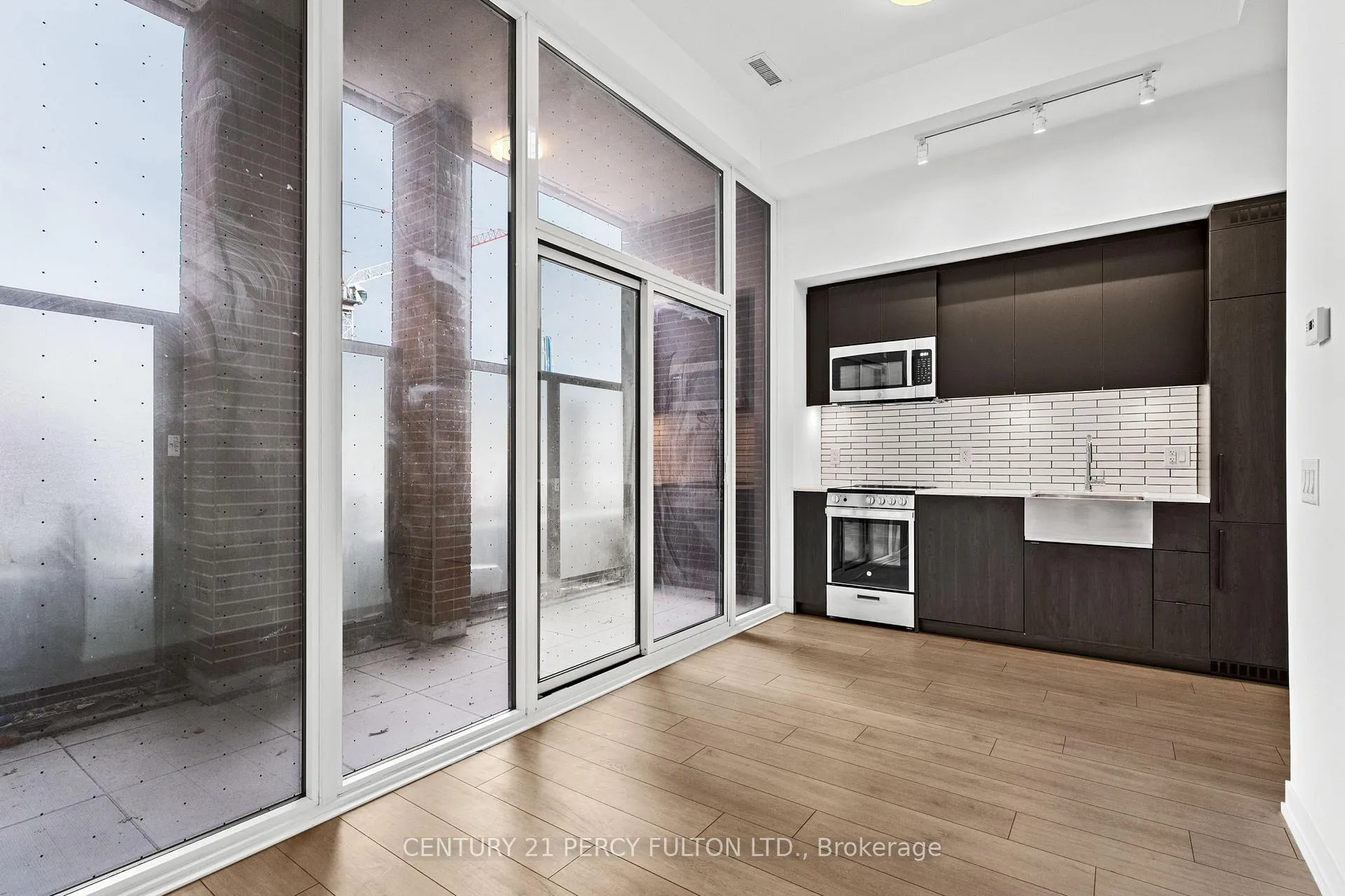 Photo 13 of Unit 201, 270 Dufferin Street, Toronto, South Parkdale — HOMEH