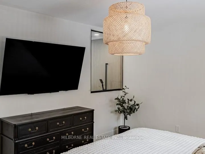 Photo 16 of 12 Summit Crescent, Guelph, Exhibition Park — HOMEH