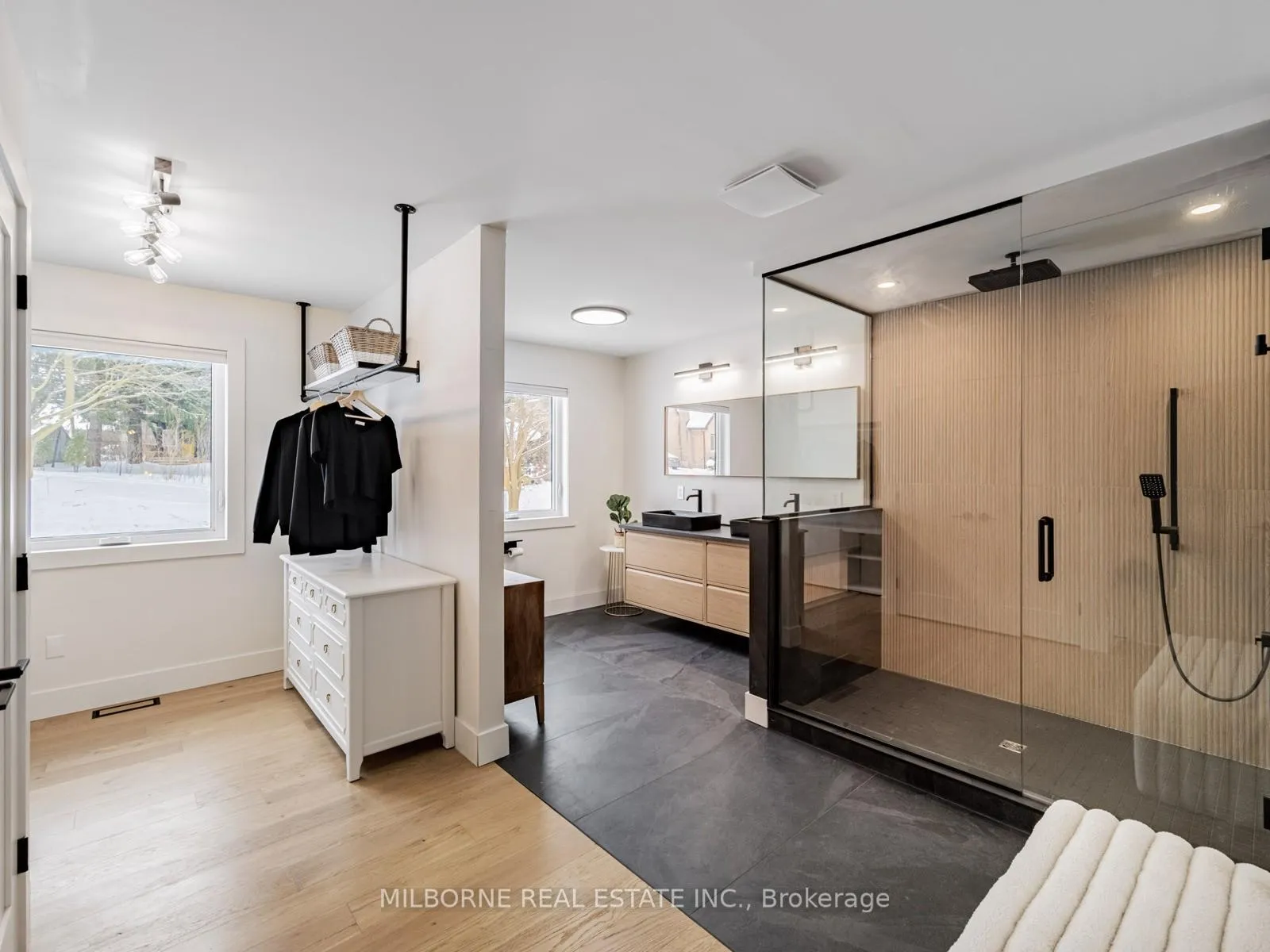 Photo 17 of 12 Summit Crescent, Guelph, Exhibition Park — HOMEH