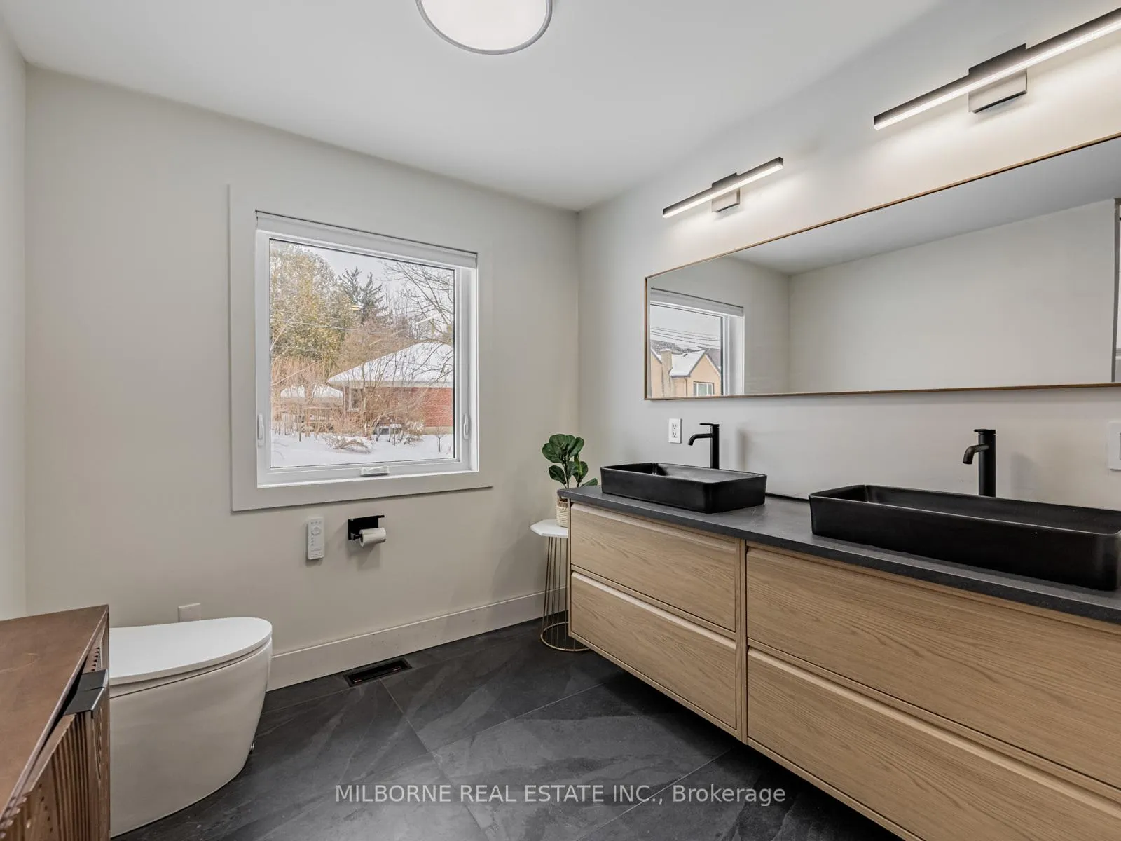 Photo 18 of 12 Summit Crescent, Guelph, Exhibition Park — HOMEH