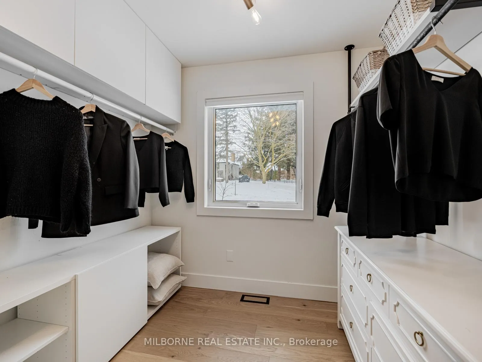 Photo 21 of 12 Summit Crescent, Guelph, Exhibition Park — HOMEH