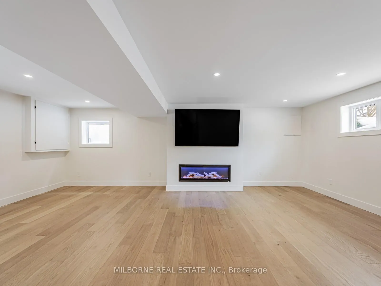 Photo 26 of 12 Summit Crescent, Guelph, Exhibition Park — HOMEH