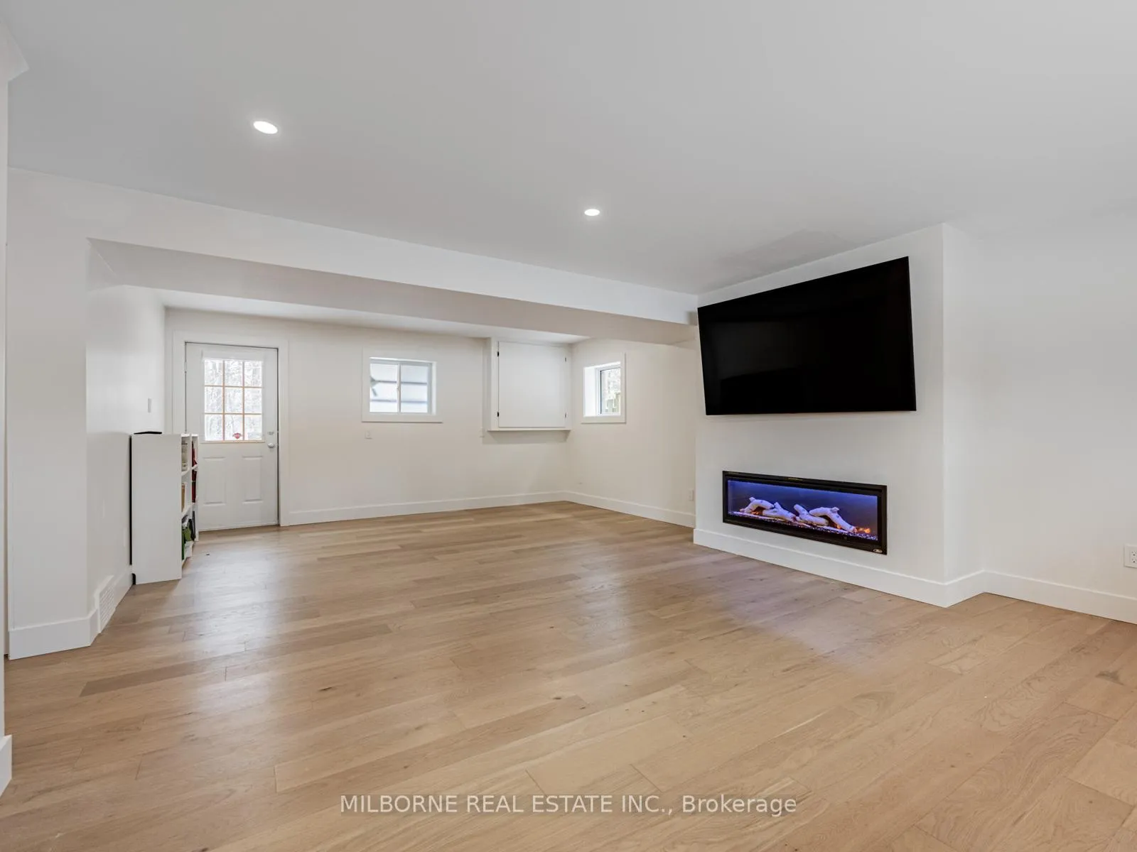 Photo 27 of 12 Summit Crescent, Guelph, Exhibition Park — HOMEH