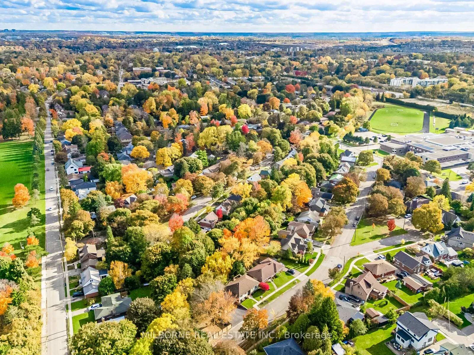 Photo 42 of 12 Summit Crescent, Guelph, Exhibition Park — HOMEH