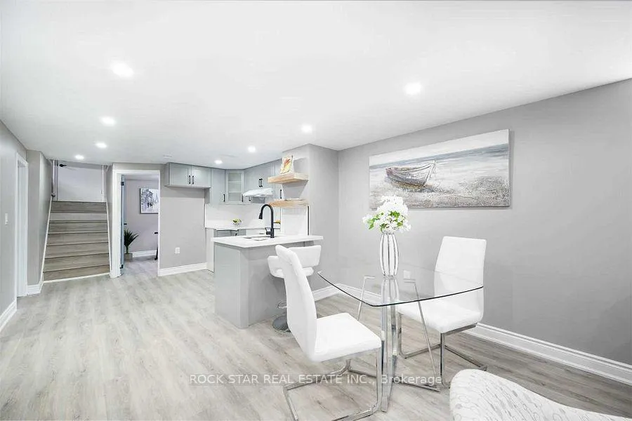 Photo 10 of Unit Lower, 919 Brucedale Avenue E, Hamilton, Sunninghill — HOMEH