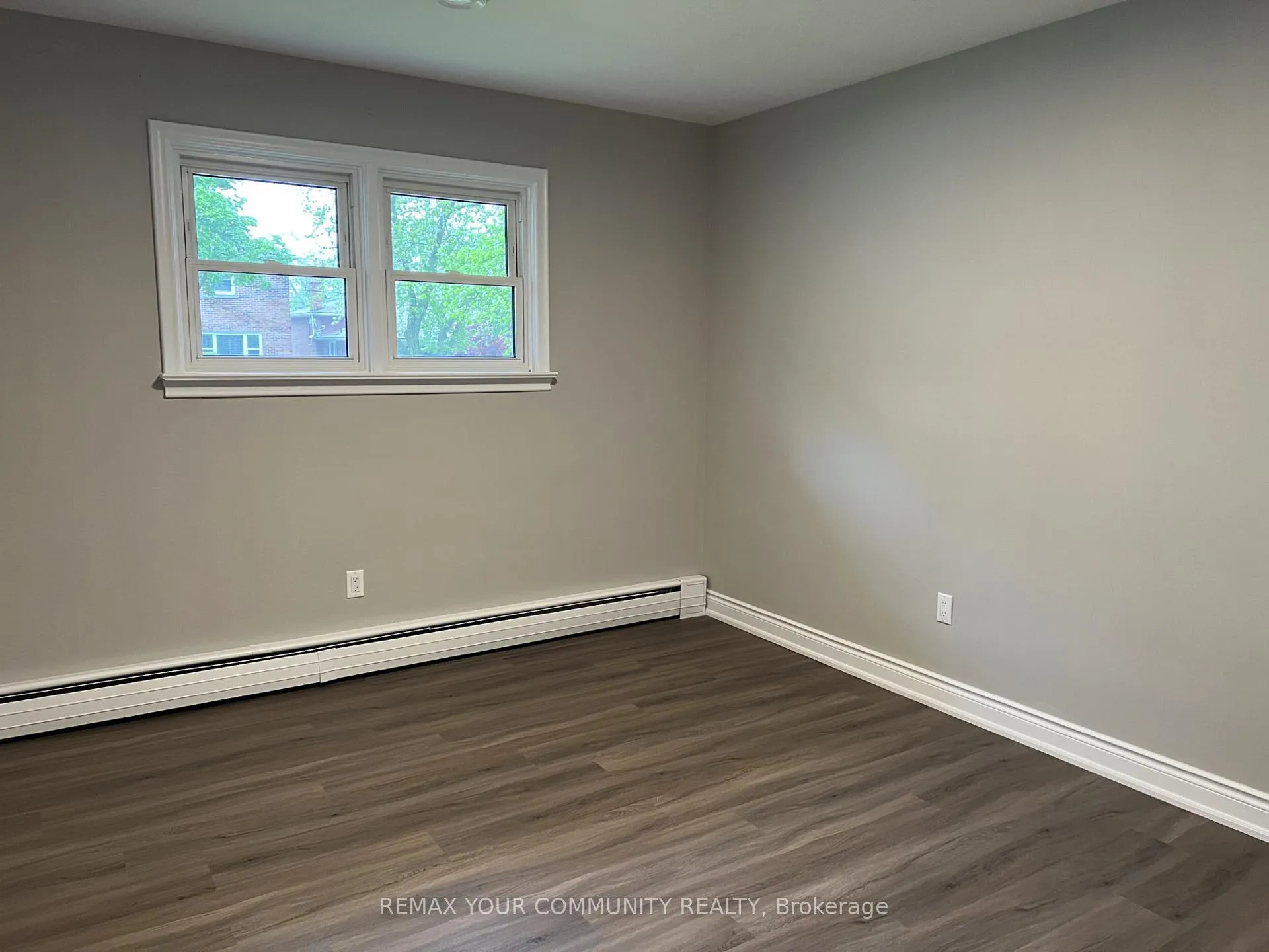 Photo 17 of 59 Cameron Avenue, Welland, Lincoln/Crowland — HOMEH