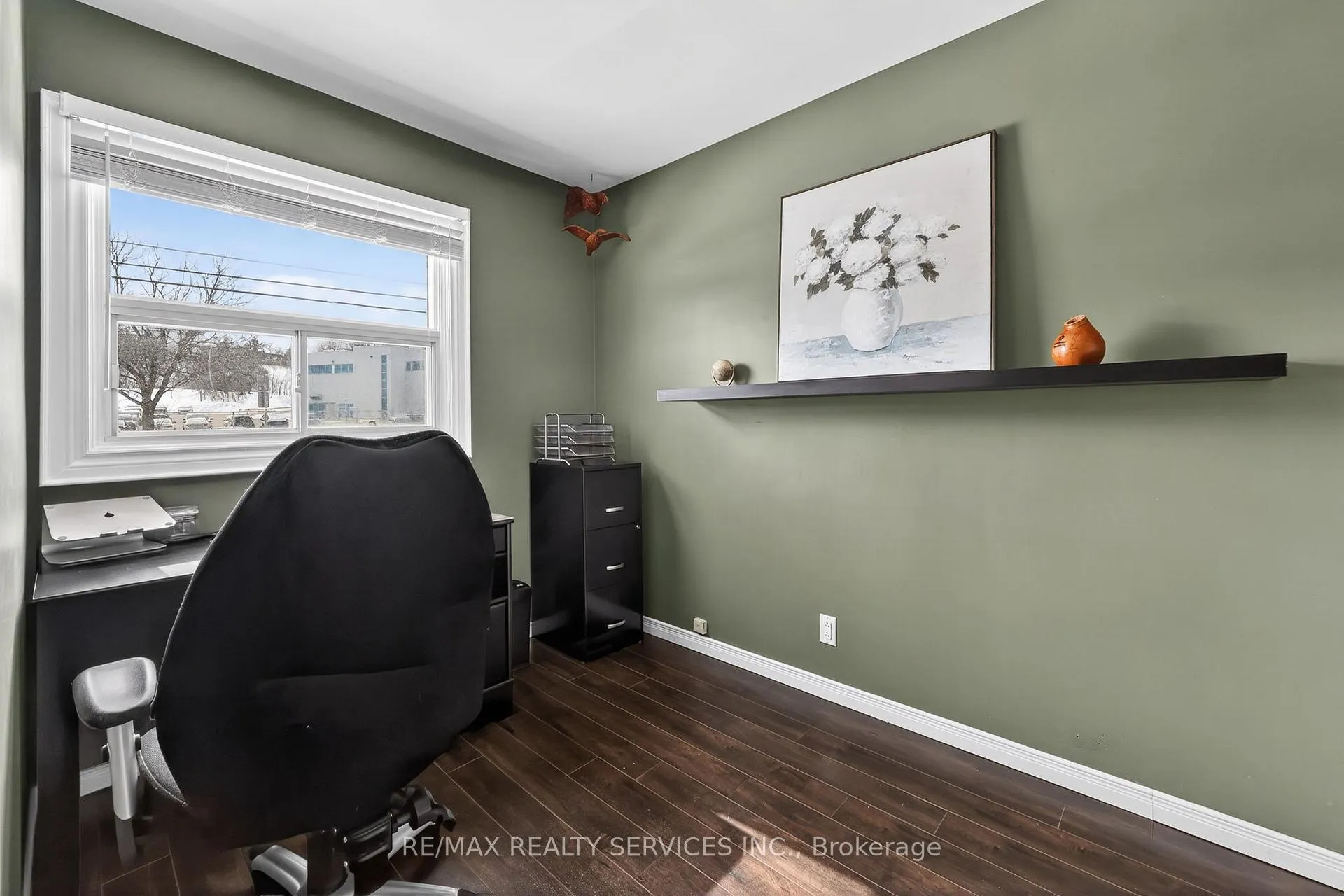 Photo 19 of 64 River Drive, Halton Hills, Georgetown — HOMEH