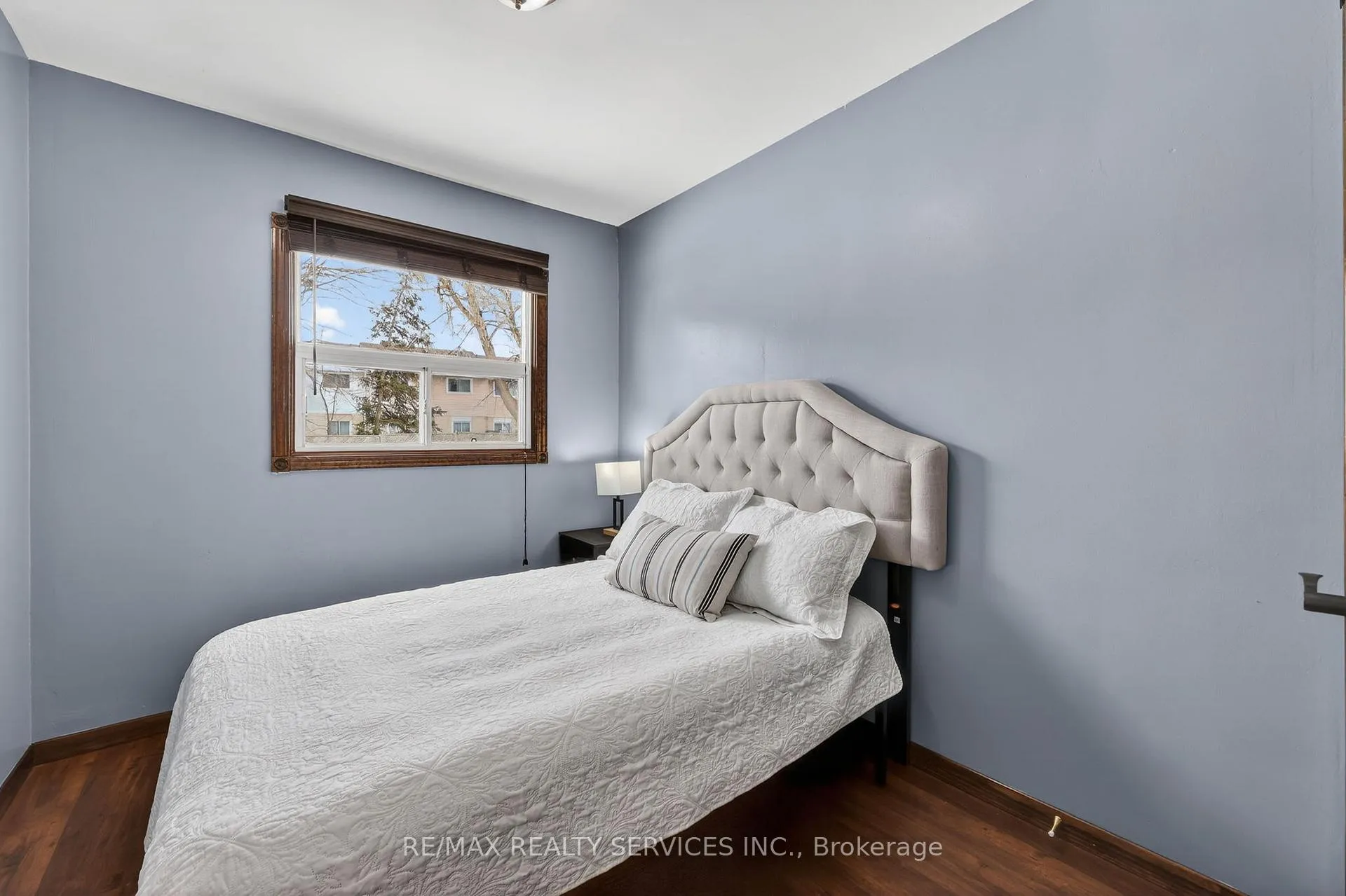 Photo 21 of 64 River Drive, Halton Hills, Georgetown — HOMEH