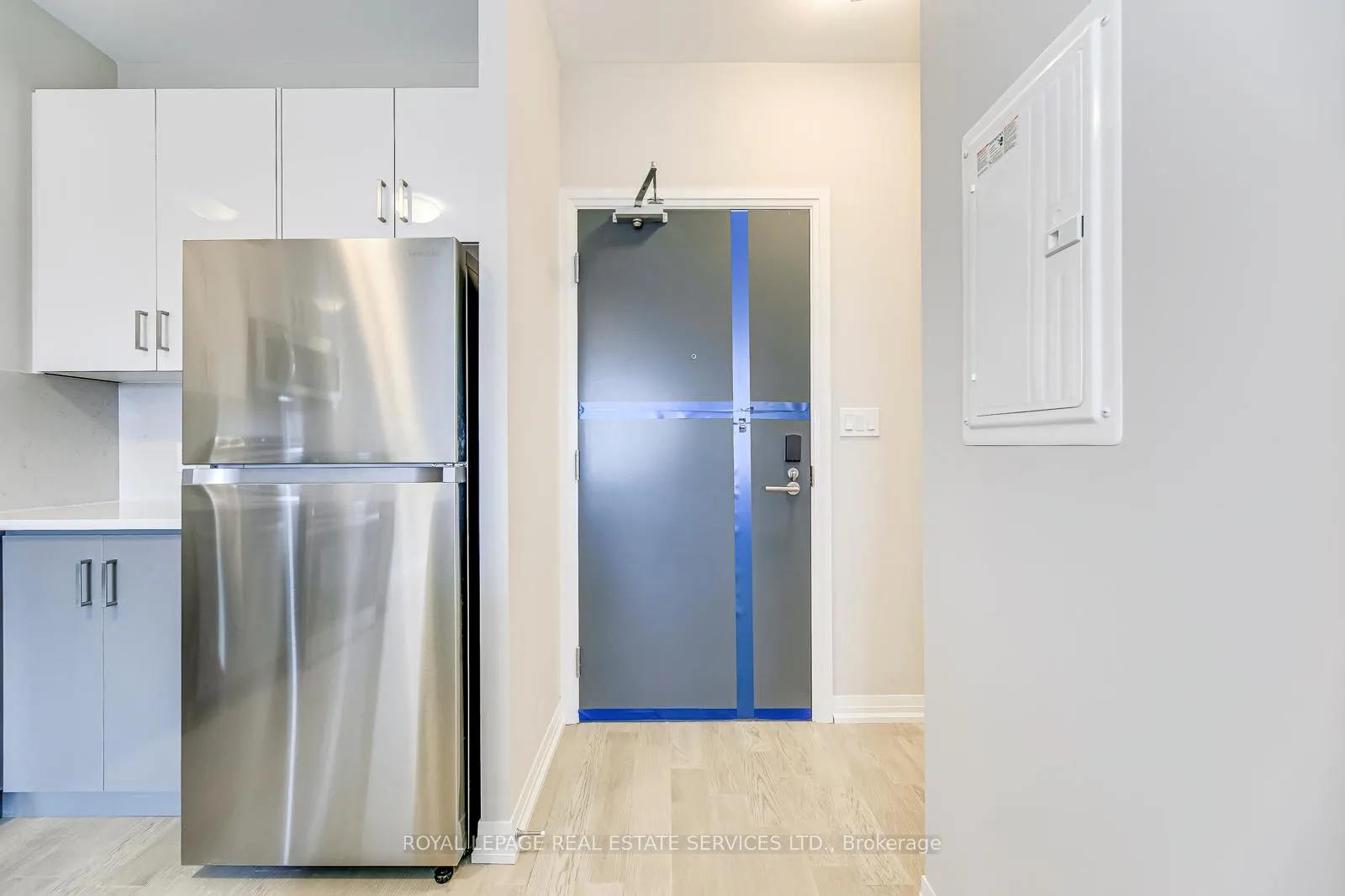 Photo 9 of Unit 311, 3265 Carding Mill Trail, Oakville, Glenorchy — HOMEH