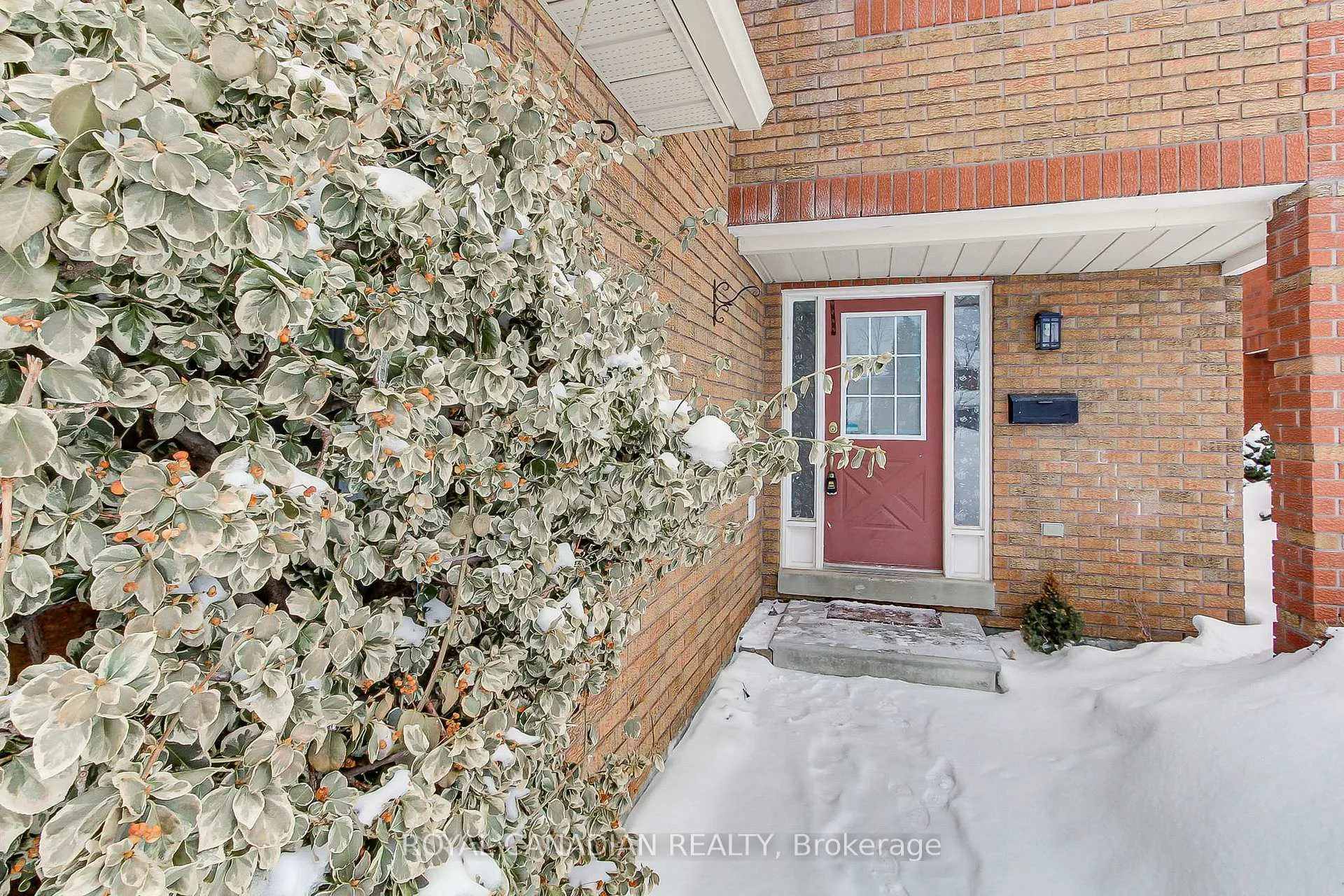 Photo 6 of Unit 50, 165 Kozlov Street, Barrie, Sunnidale — HOMEH
