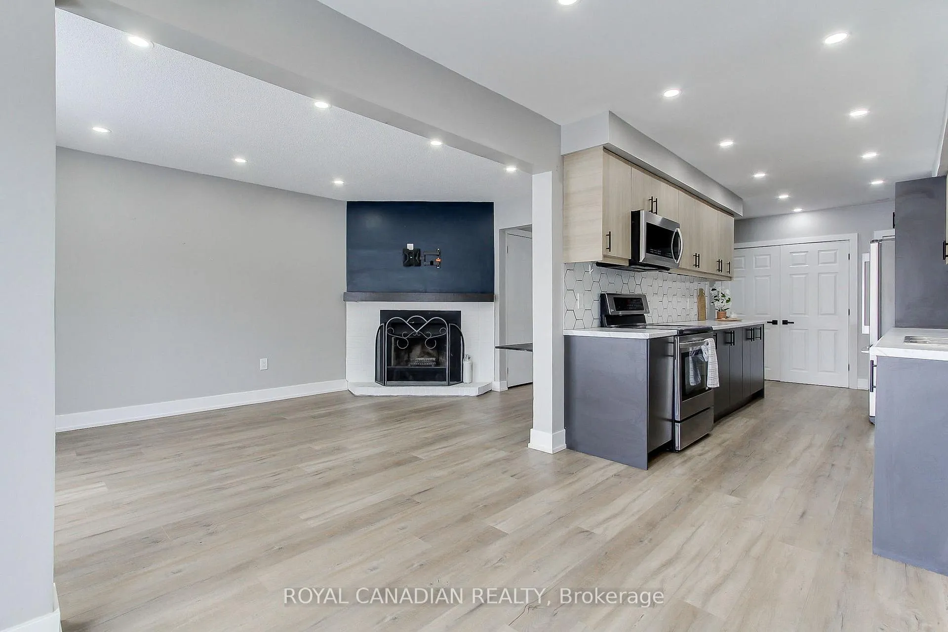 Photo 19 of Unit 50, 165 Kozlov Street, Barrie, Sunnidale — HOMEH