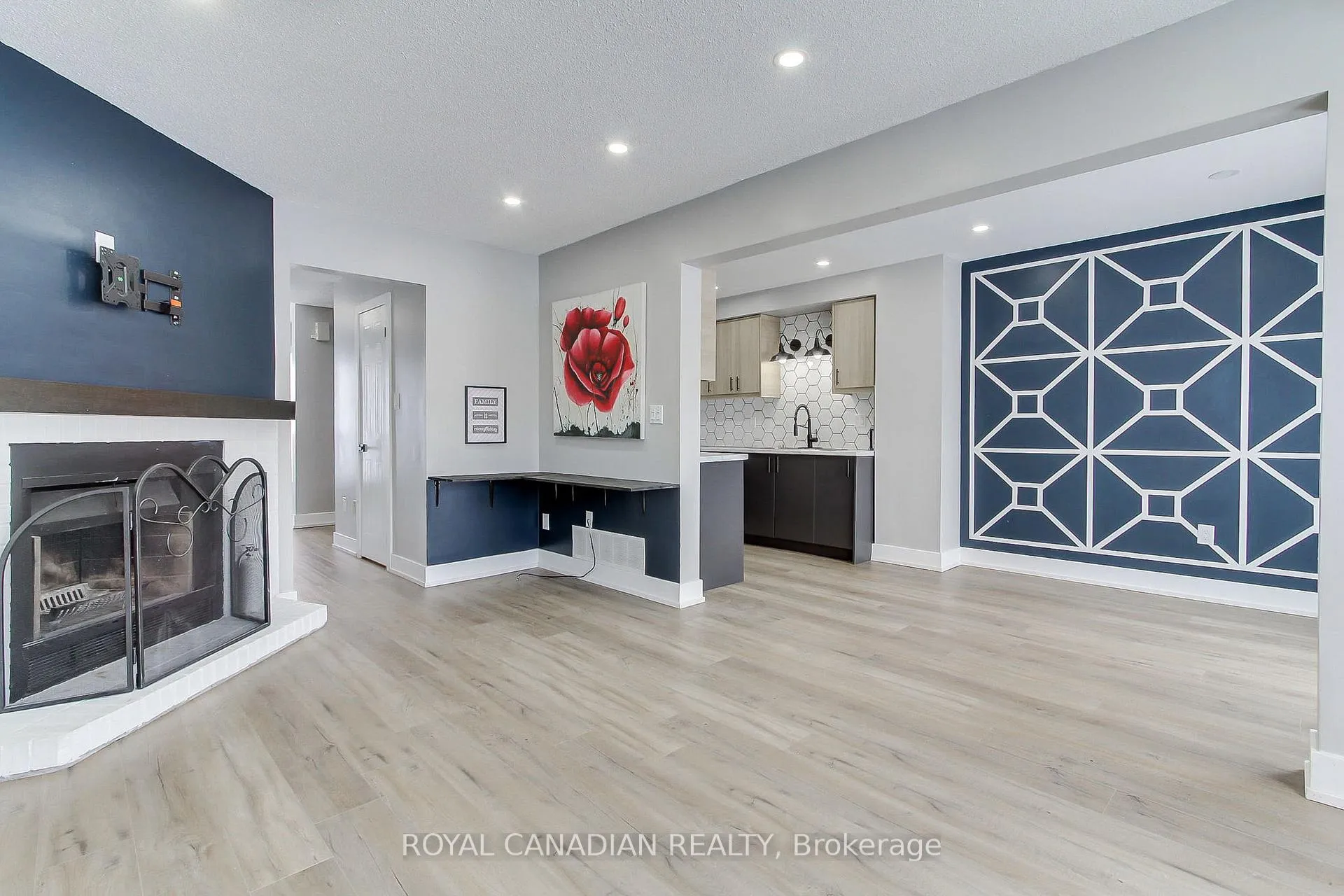 Photo 22 of Unit 50, 165 Kozlov Street, Barrie, Sunnidale — HOMEH