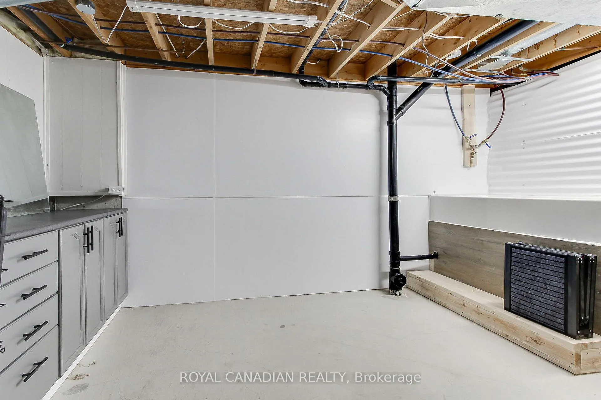 Photo 44 of Unit 50, 165 Kozlov Street, Barrie, Sunnidale — HOMEH