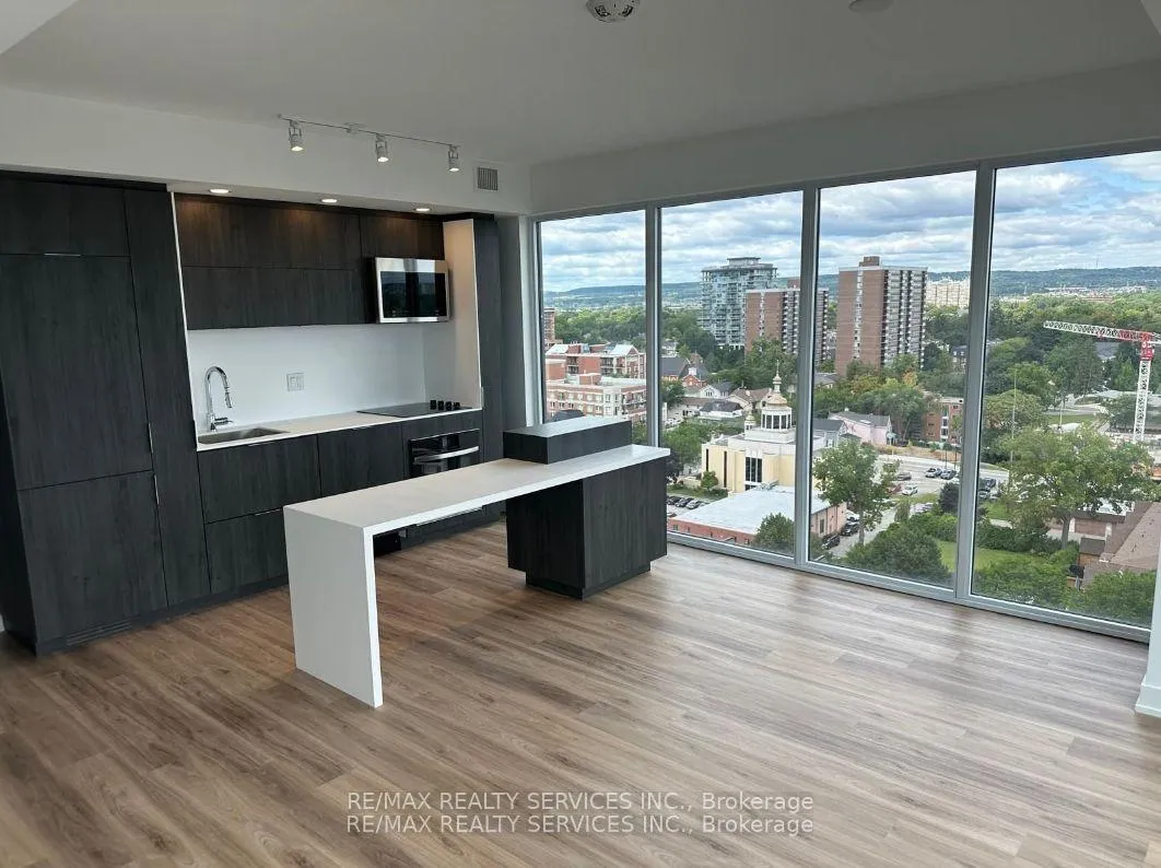 Photo 3 of Unit 1302, 370 Martha Street, Burlington, Brant — HOMEH