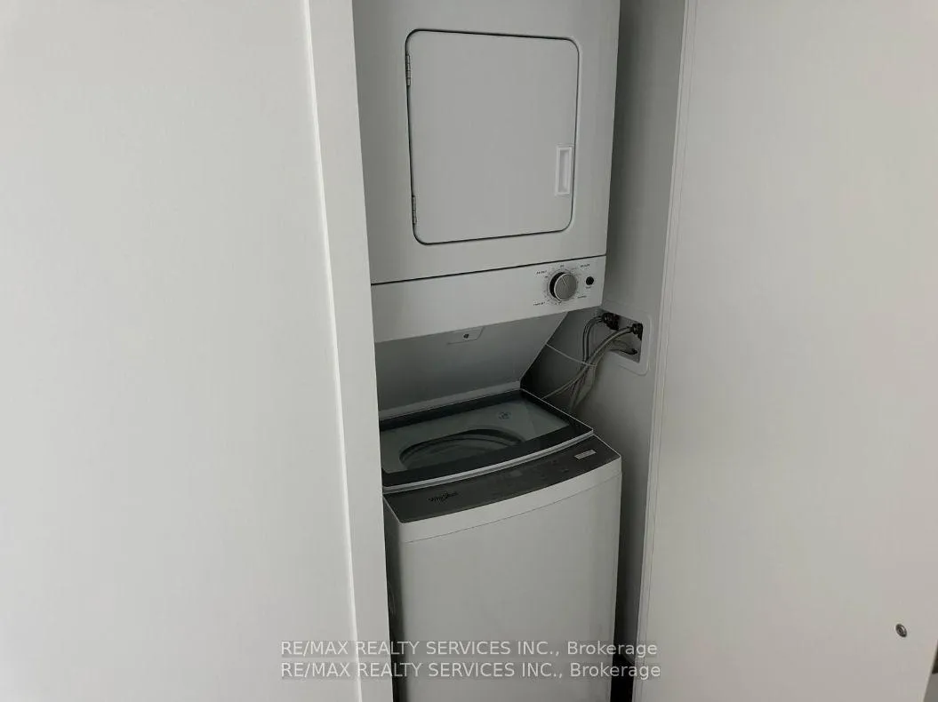 Photo 10 of Unit 1302, 370 Martha Street, Burlington, Brant — HOMEH