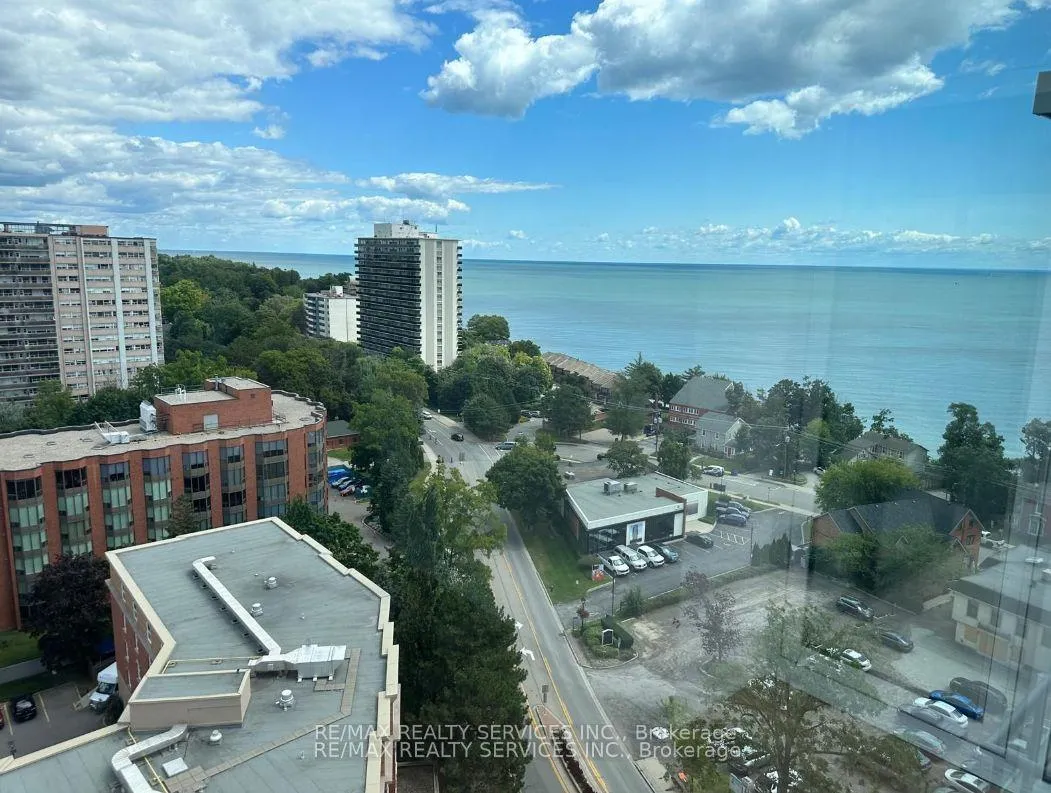 Photo 11 of Unit 1302, 370 Martha Street, Burlington, Brant — HOMEH