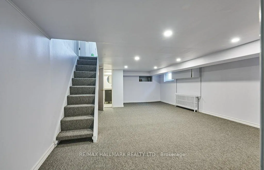 Photo 17 of 10 Elm Road, Toronto, Lawrence Park North — HOMEH