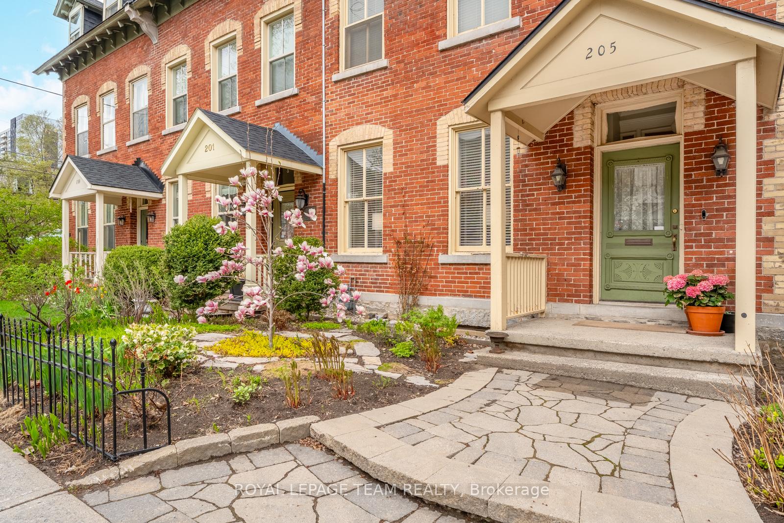 Photo 29 of 205 Daly Avenue, Ottawa, Sandy Hill — HOMEH