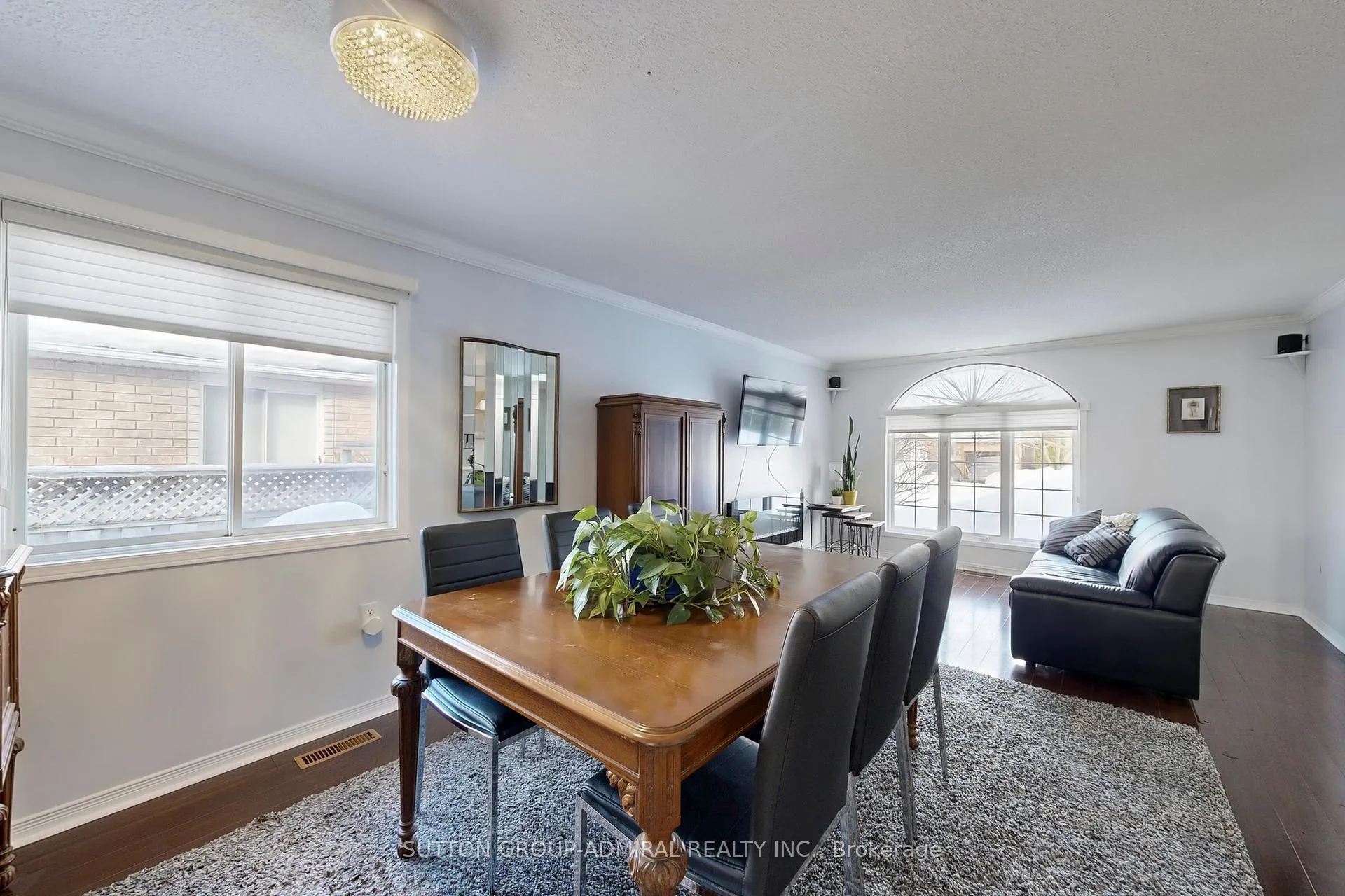 Photo 6 of 4 Irish Lane, Barrie, Grove East — HOMEH
