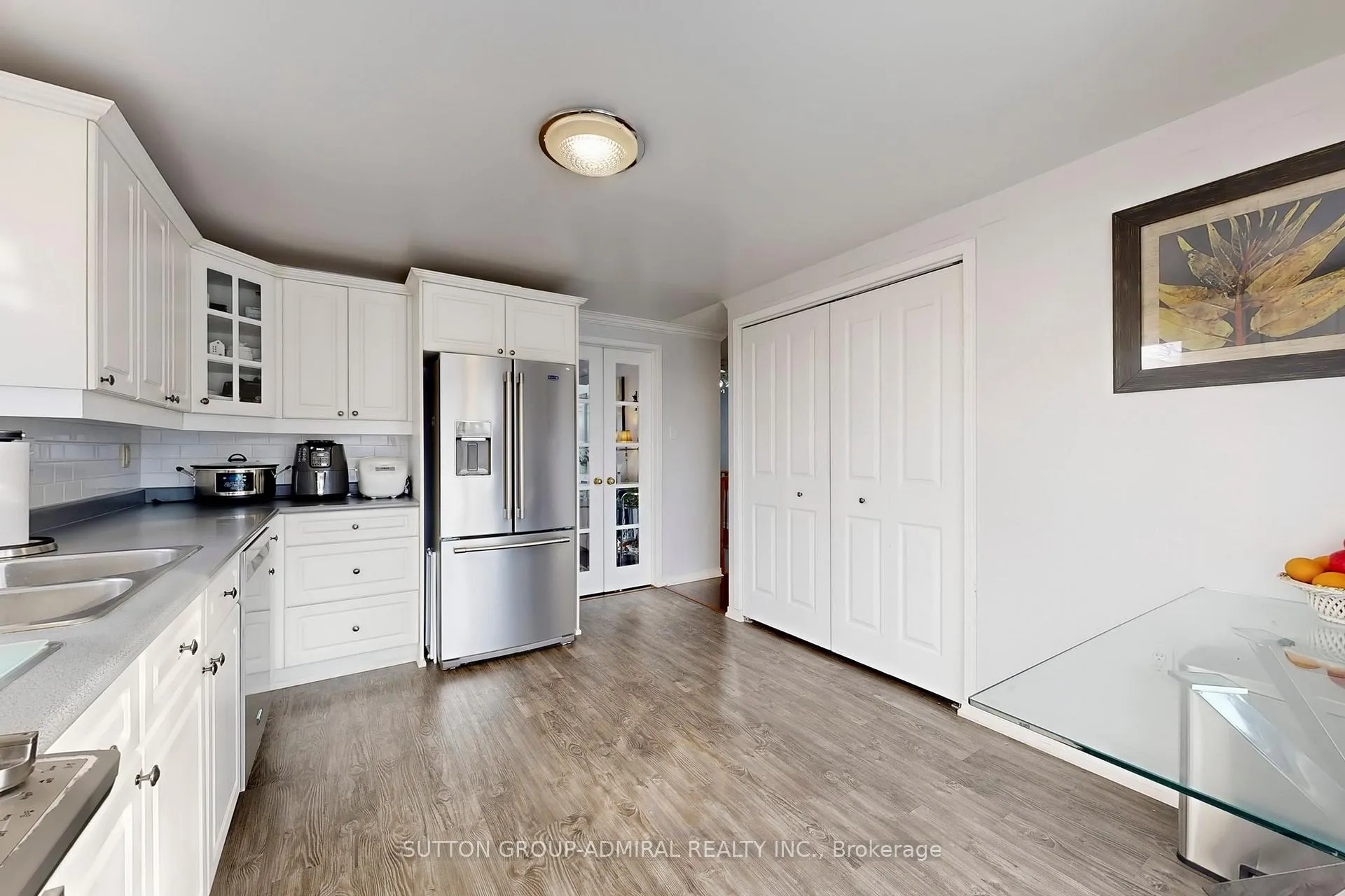 Photo 10 of 4 Irish Lane, Barrie, Grove East — HOMEH
