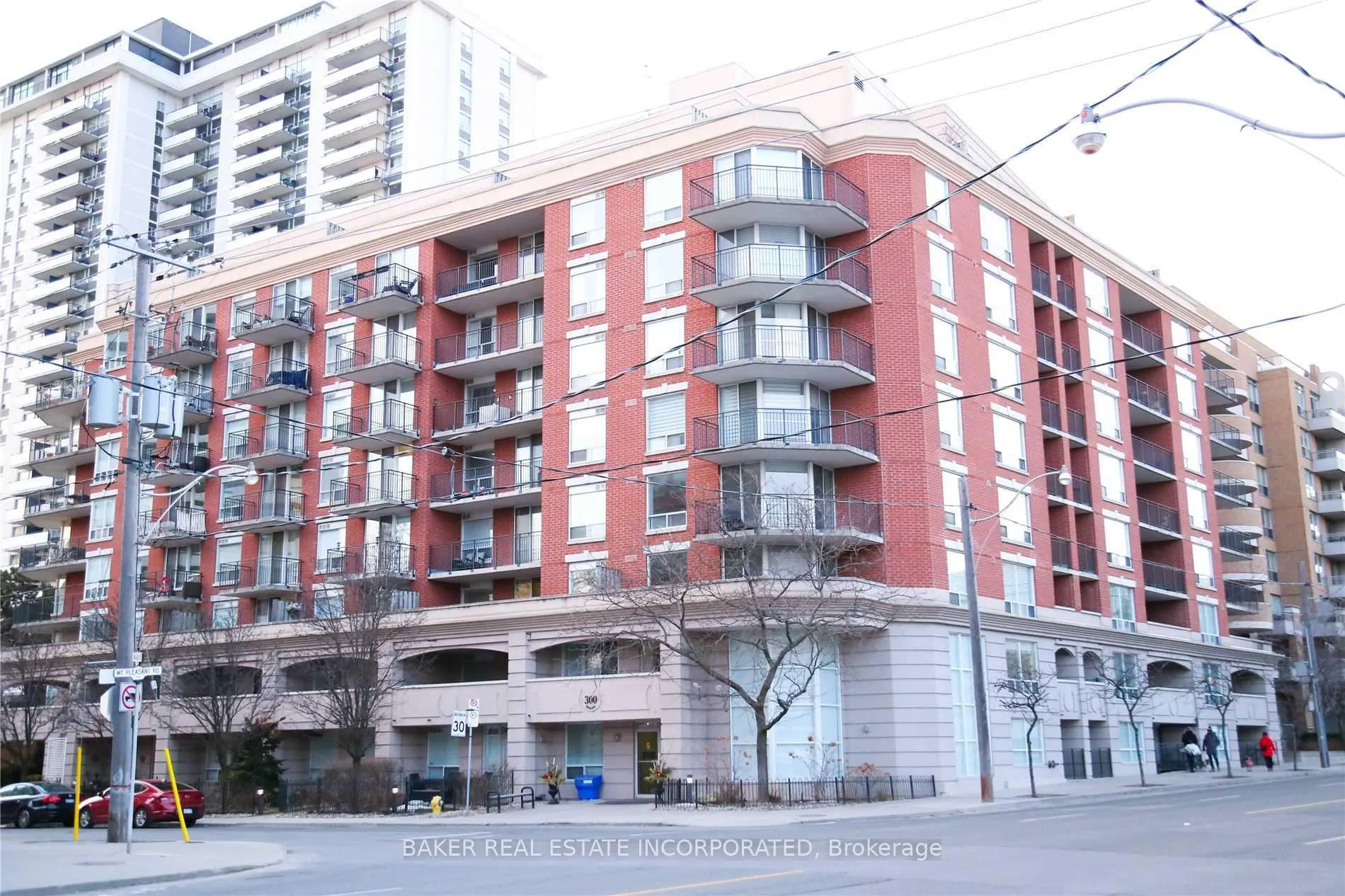 Front of Unit 405, 300 Balliol Street