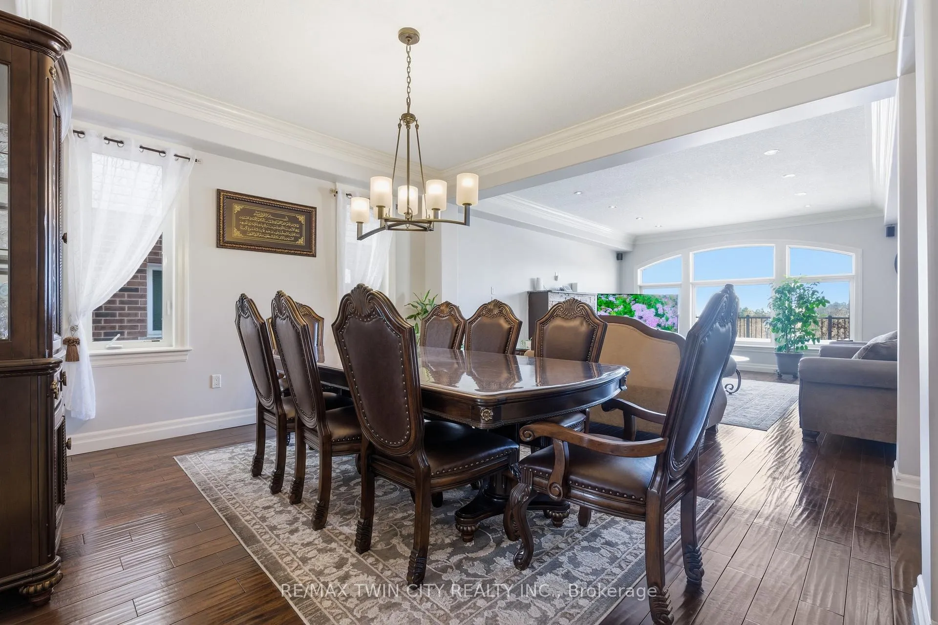 Photo 16 of 59 Newcastle Drive, Kitchener — HOMEH
