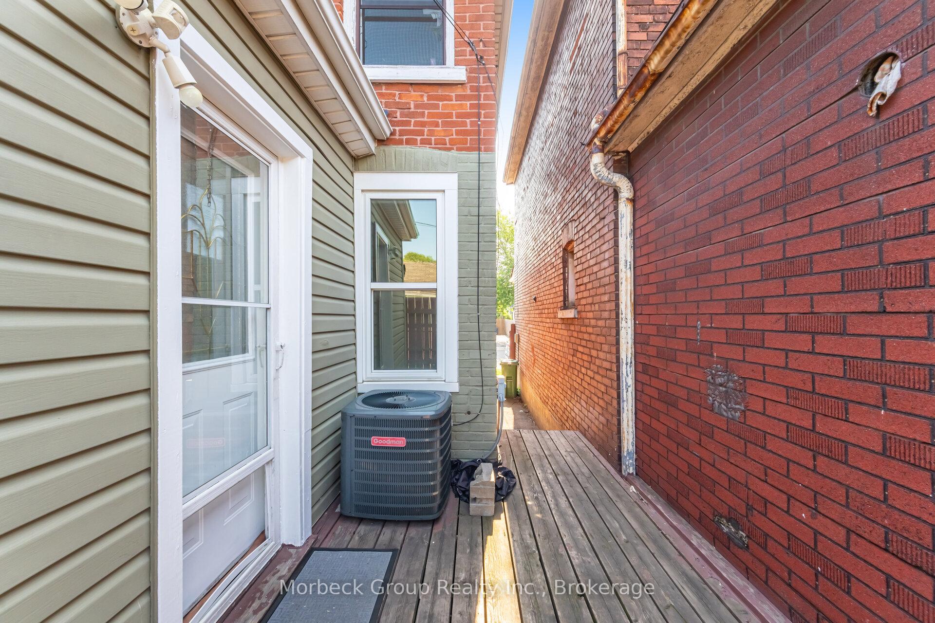 Photo 2 of Unit B, 151 Lottridge Street, Hamilton, Stipley — HOMEH