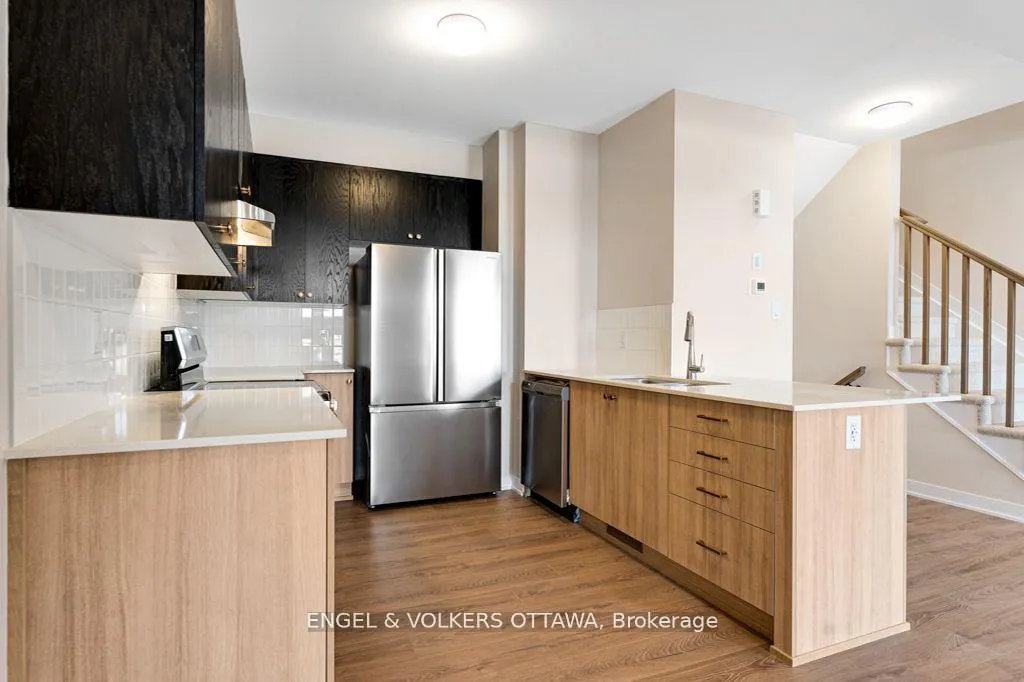 Photo 6 of 227 Speckled Alder Row, Ottawa, Barrhaven - Half Moon Bay — HOMEH