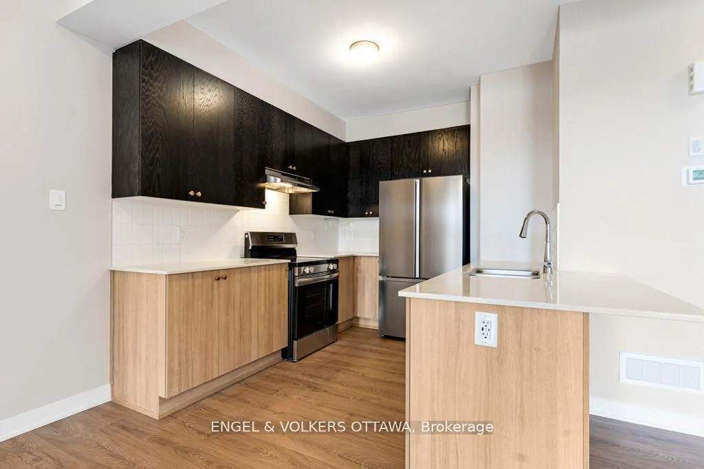 Photo 7 of 227 Speckled Alder Row, Ottawa, Barrhaven - Half Moon Bay — HOMEH