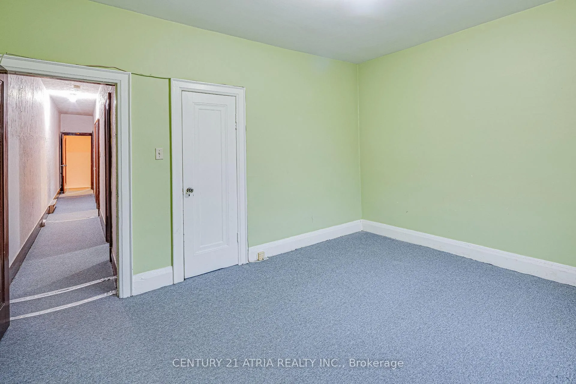 Photo 13 of 1564 Danforth Avenue, Toronto, Danforth — HOMEH
