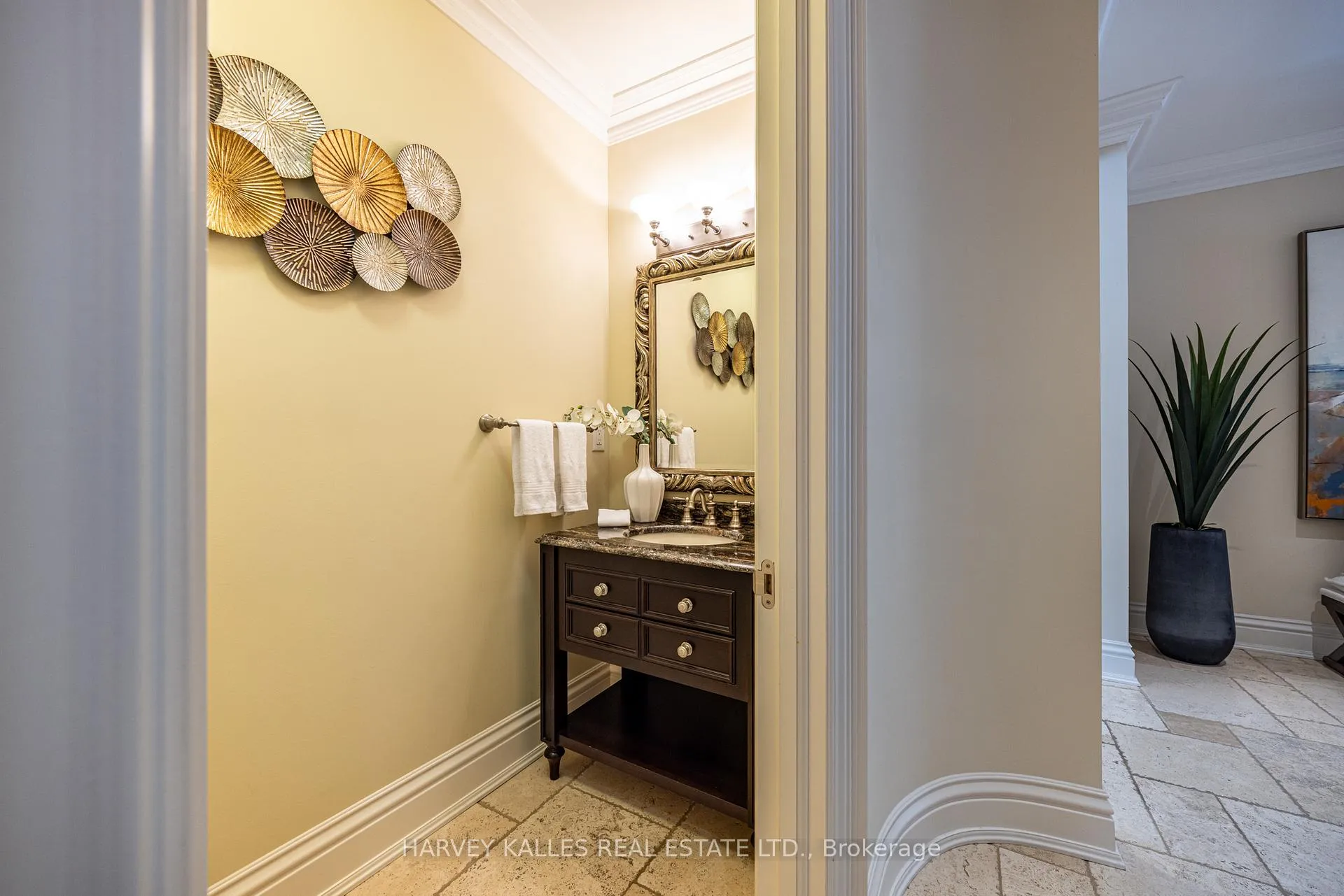 Photo 6 of 34 Hillside Drive, Toronto, Broadview North — HOMEH