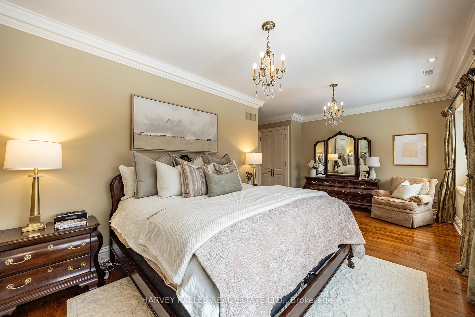 Photo 20 of 34 Hillside Drive, Toronto, Broadview North — HOMEH