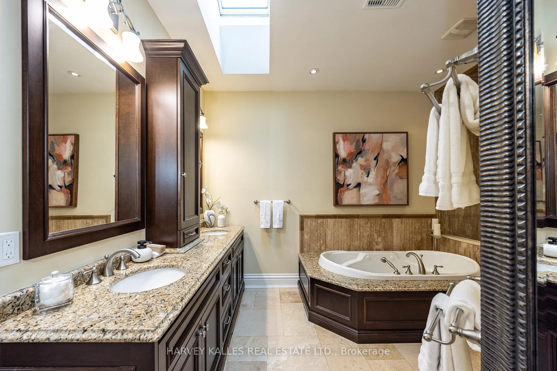 Photo 25 of 34 Hillside Drive, Toronto, Broadview North — HOMEH