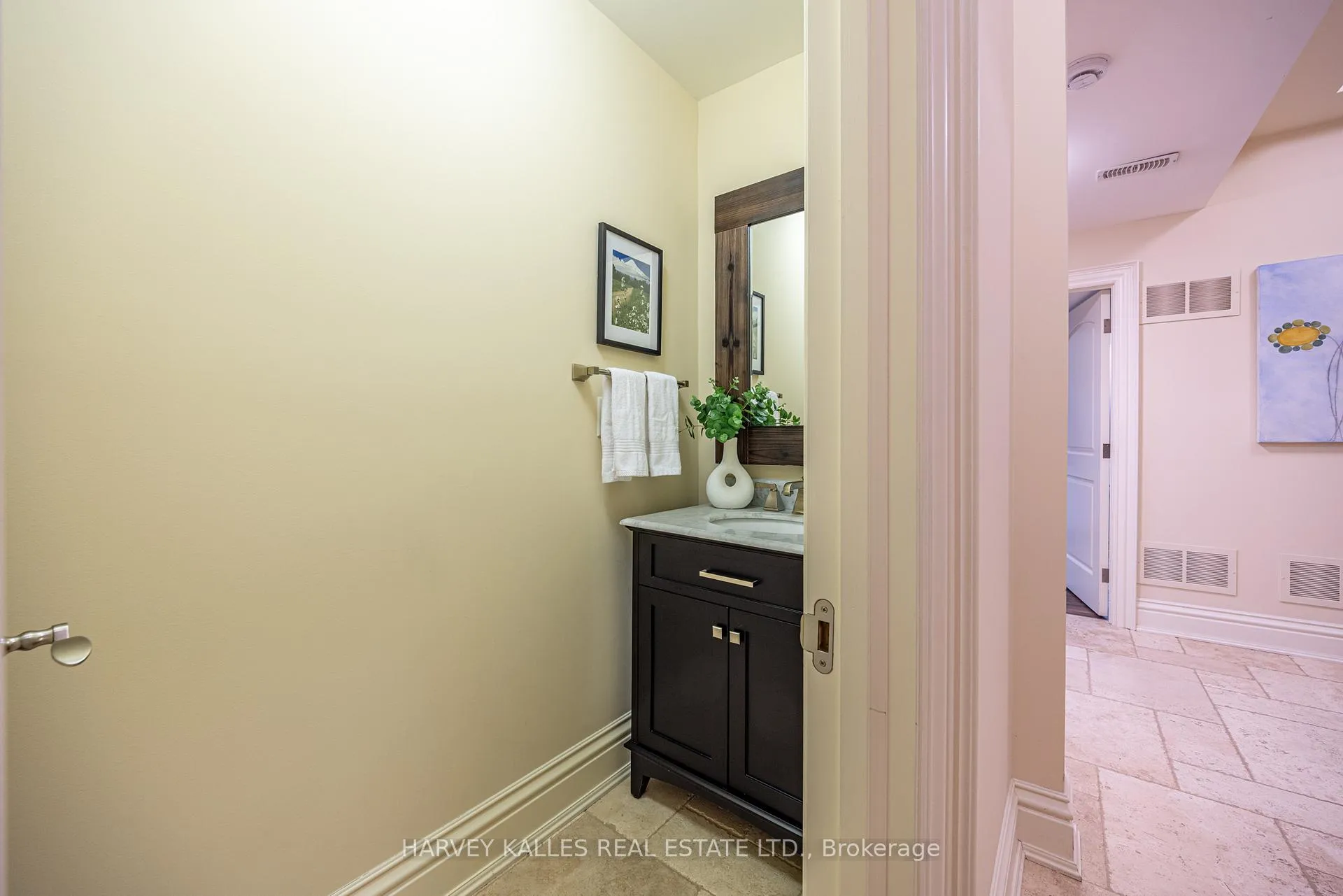 Photo 46 of 34 Hillside Drive, Toronto, Broadview North — HOMEH