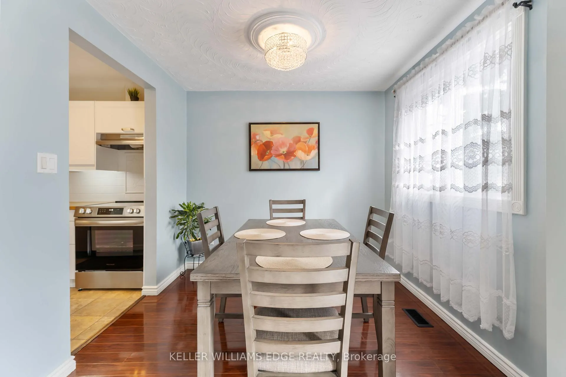 Photo 7 of Unit 22, 300 Rexford Drive, Hamilton, Randall — HOMEH