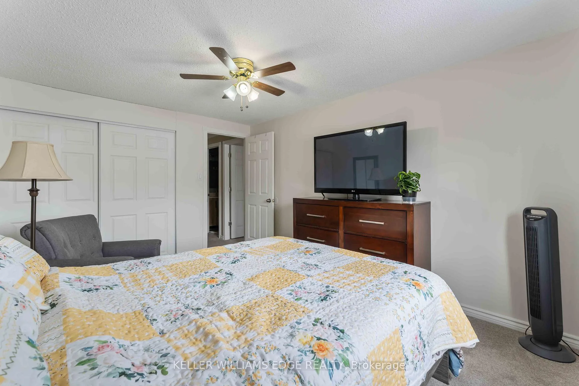 Photo 14 of Unit 22, 300 Rexford Drive, Hamilton, Randall — HOMEH