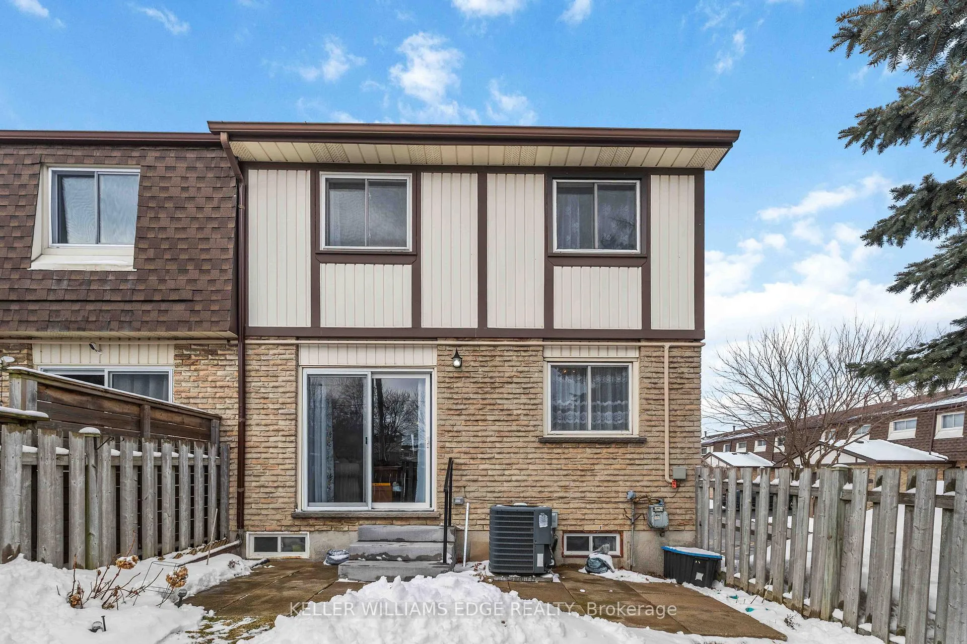 Photo 26 of Unit 22, 300 Rexford Drive, Hamilton, Randall — HOMEH