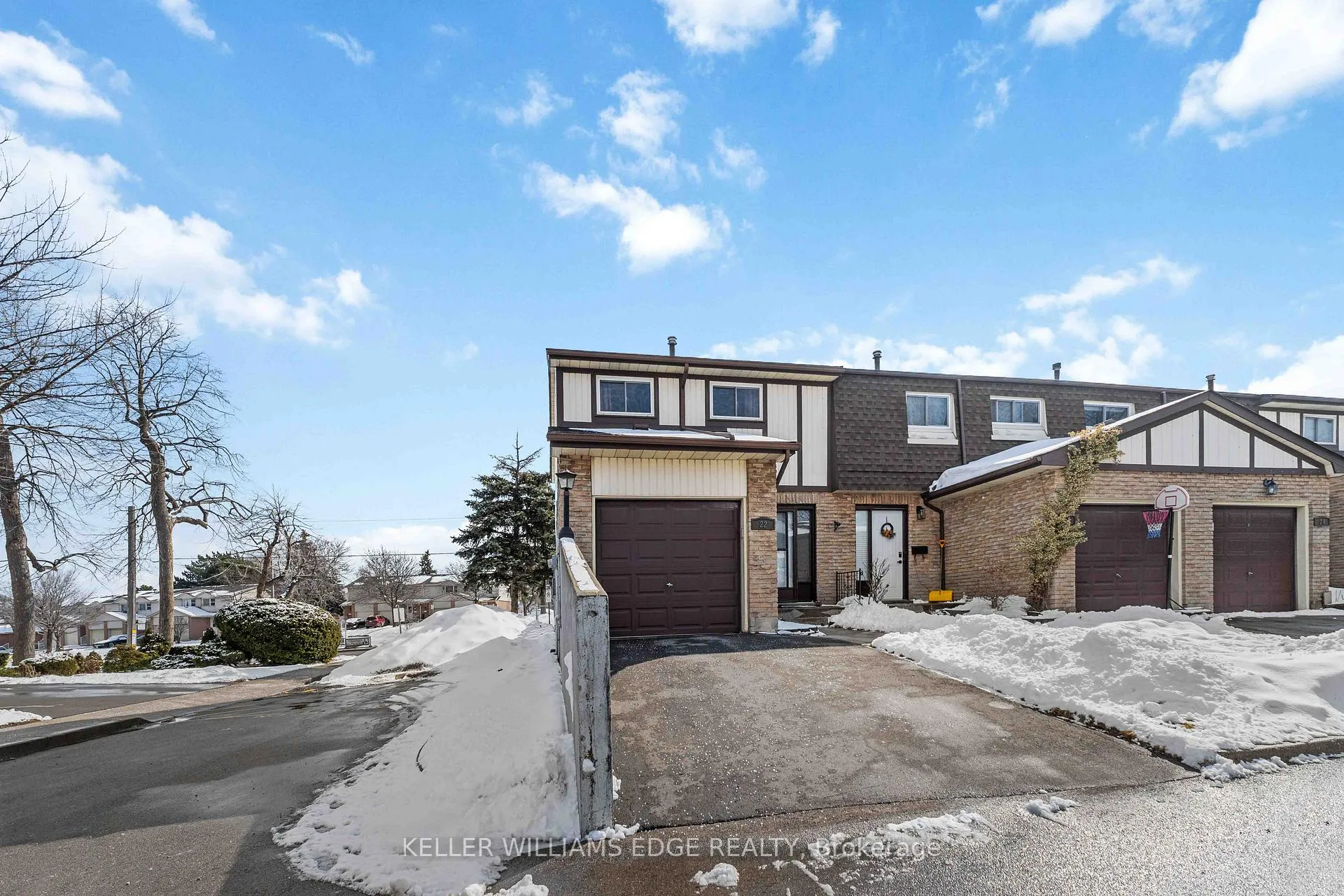 Photo 28 of Unit 22, 300 Rexford Drive, Hamilton, Randall — HOMEH