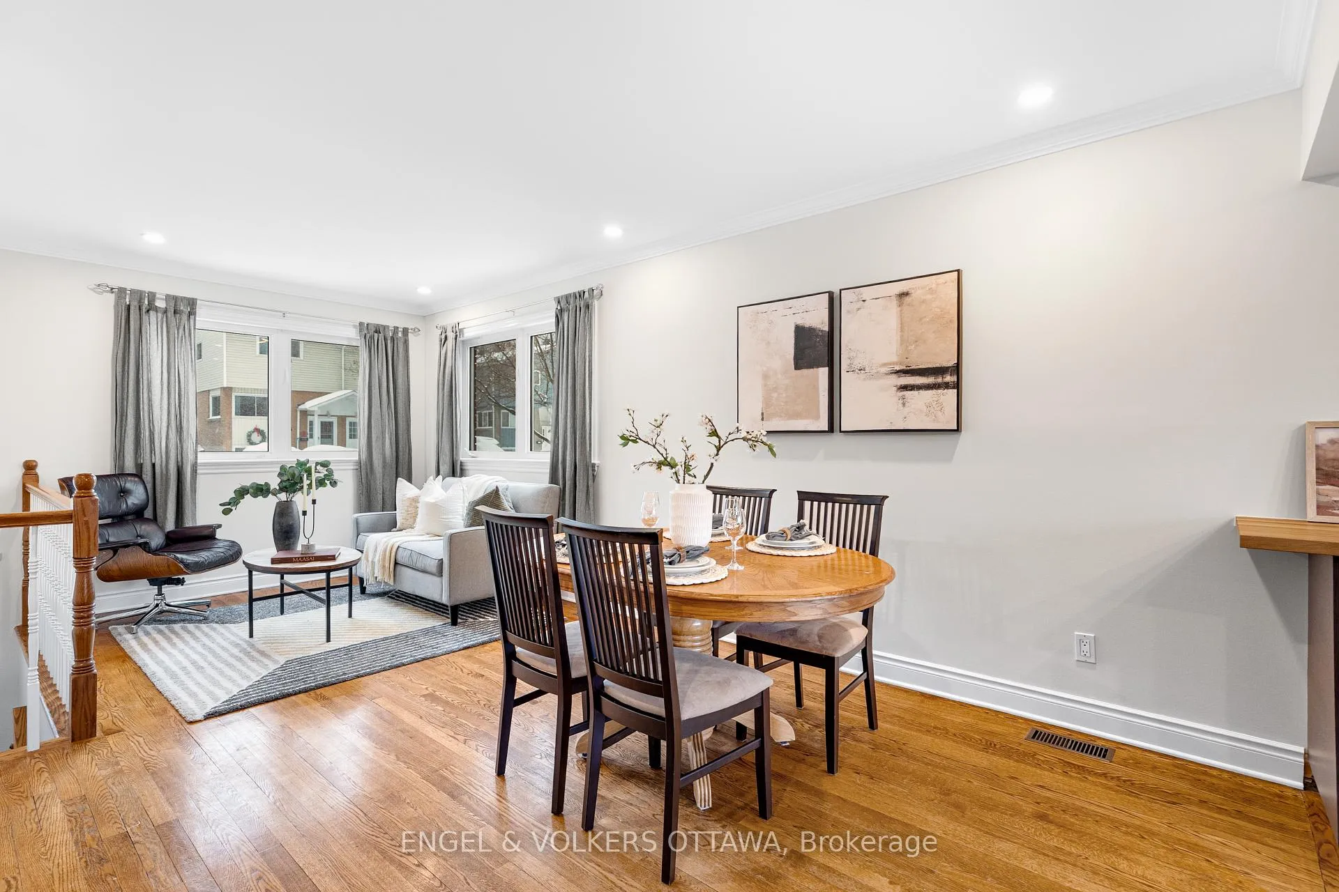Photo 3 of 2707 Marie Street, Ottawa, Britannia — HOMEH