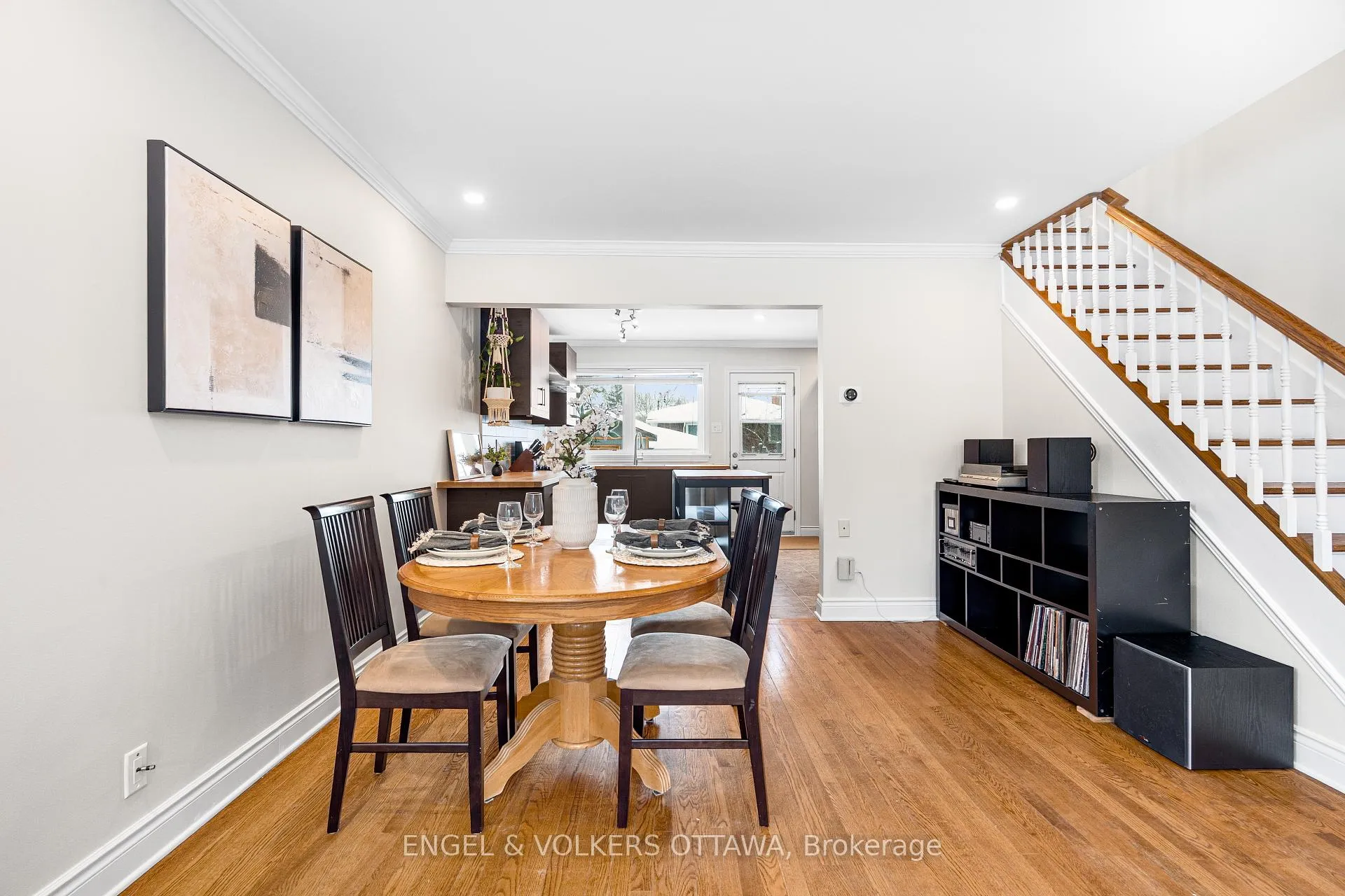 Photo 4 of 2707 Marie Street, Ottawa, Britannia — HOMEH