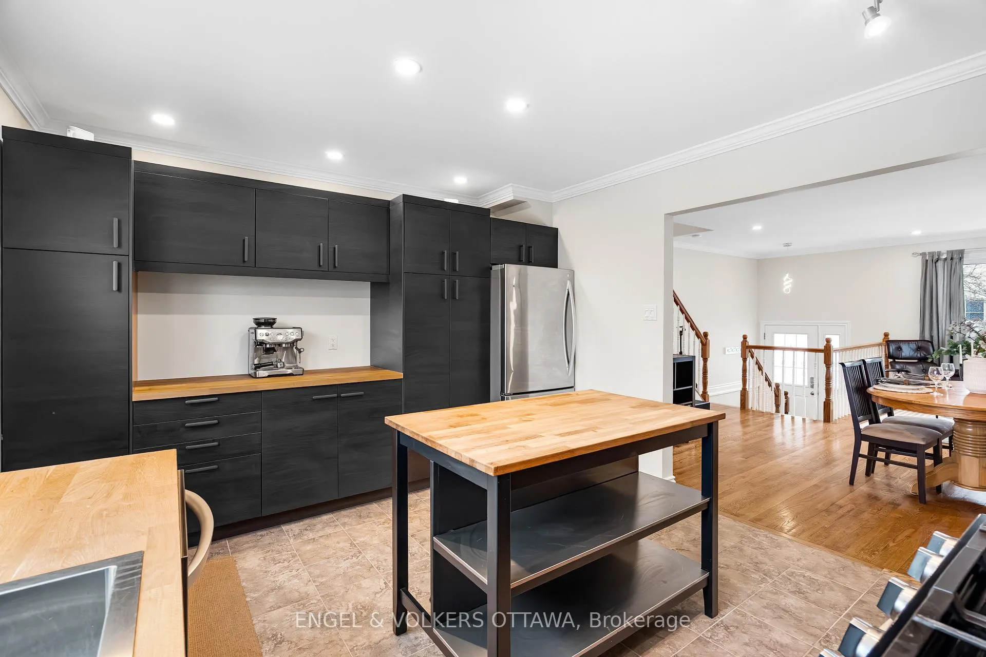 Photo 11 of 2707 Marie Street, Ottawa, Britannia — HOMEH