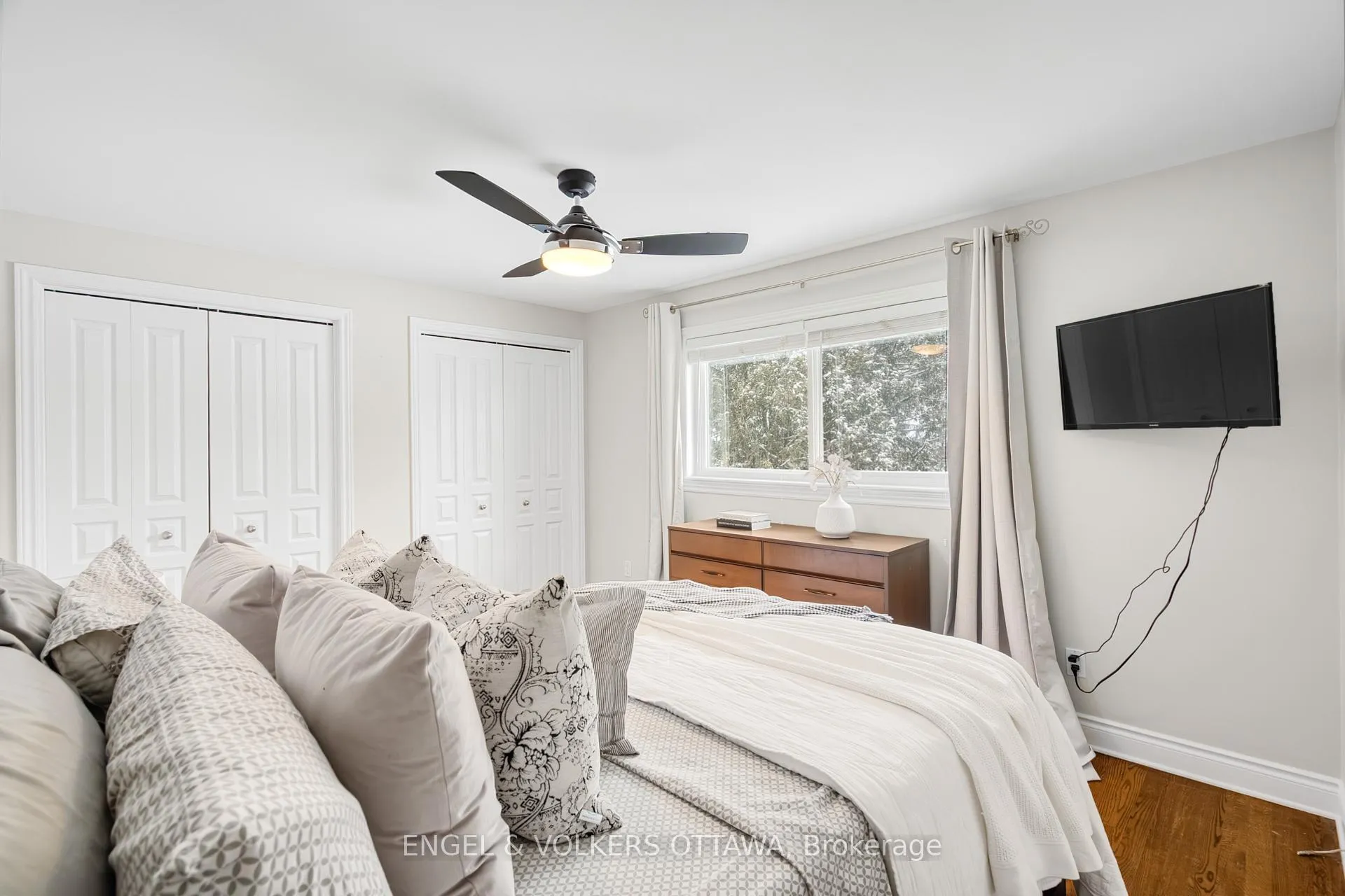 Photo 13 of 2707 Marie Street, Ottawa, Britannia — HOMEH