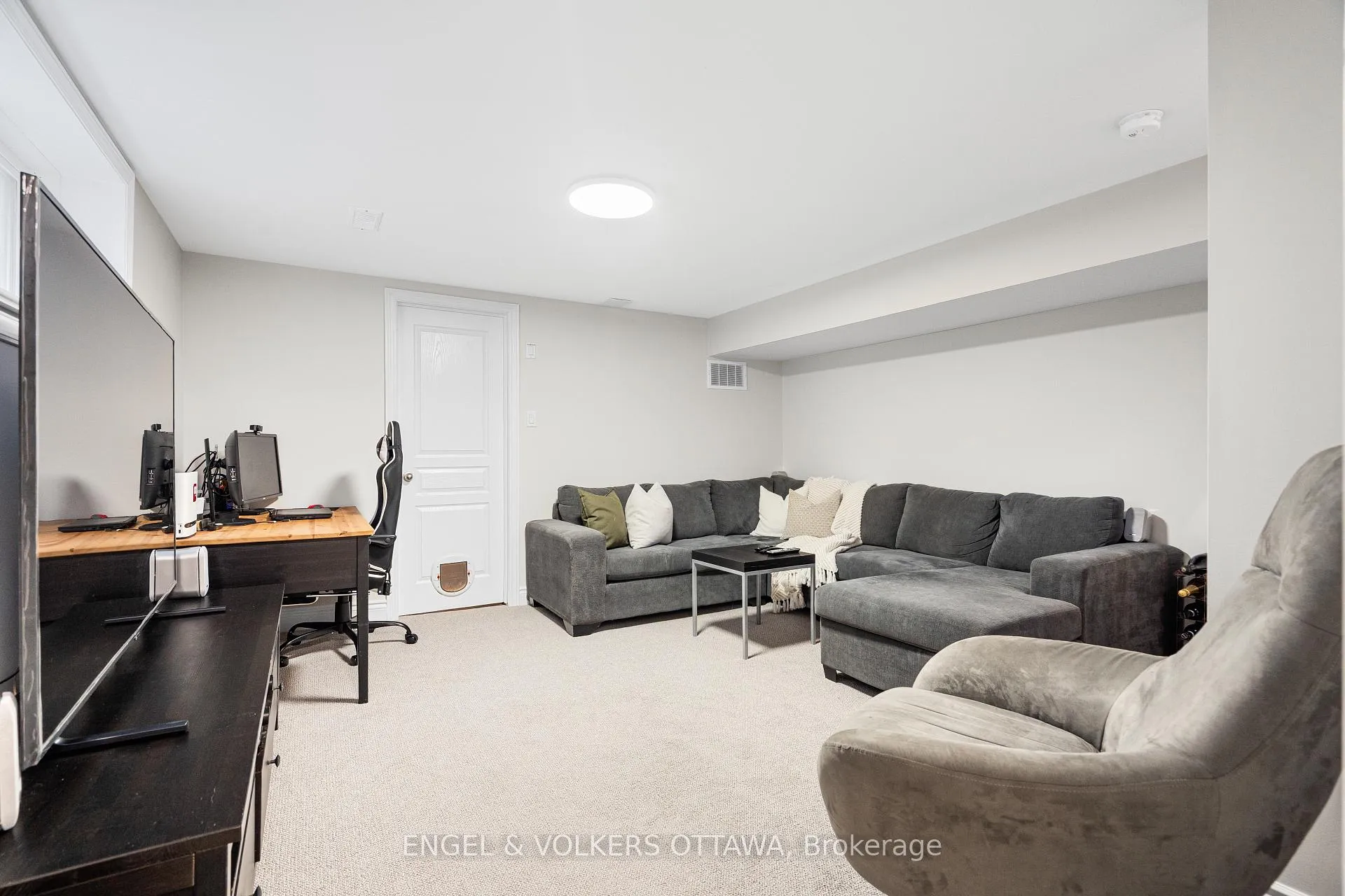 Photo 20 of 2707 Marie Street, Ottawa, Britannia — HOMEH